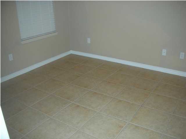 MAGNOLIAS OF MARY ESTHER - Residential Lease