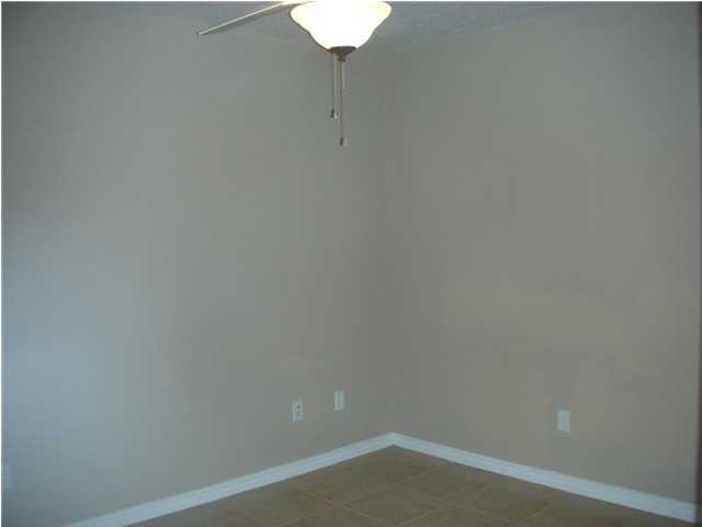 MAGNOLIAS OF MARY ESTHER - Residential Lease