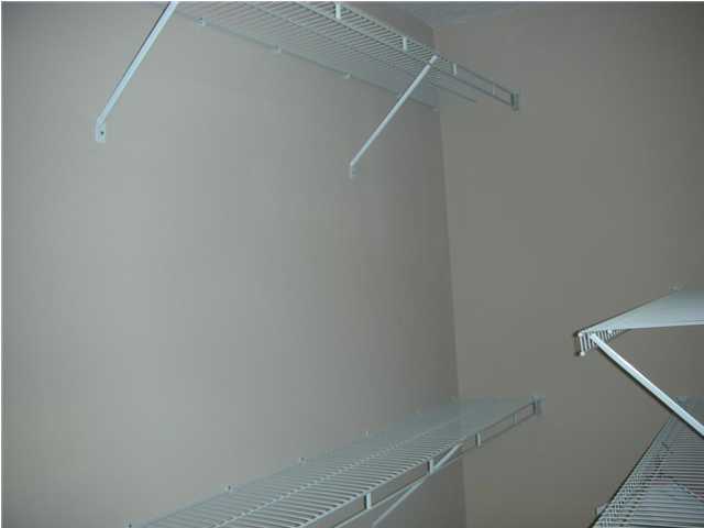 MAGNOLIAS OF MARY ESTHER - Residential Lease