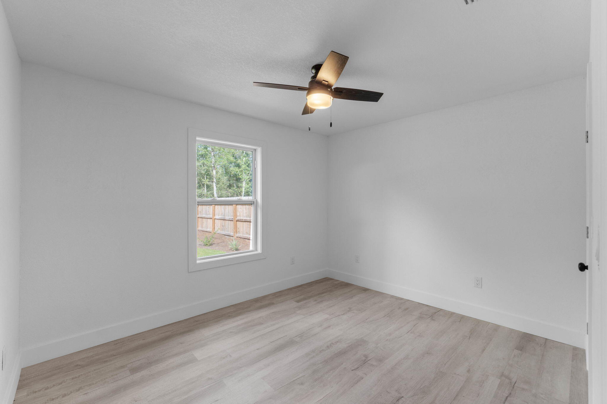 IMPERIAL LAKES 2 - Residential