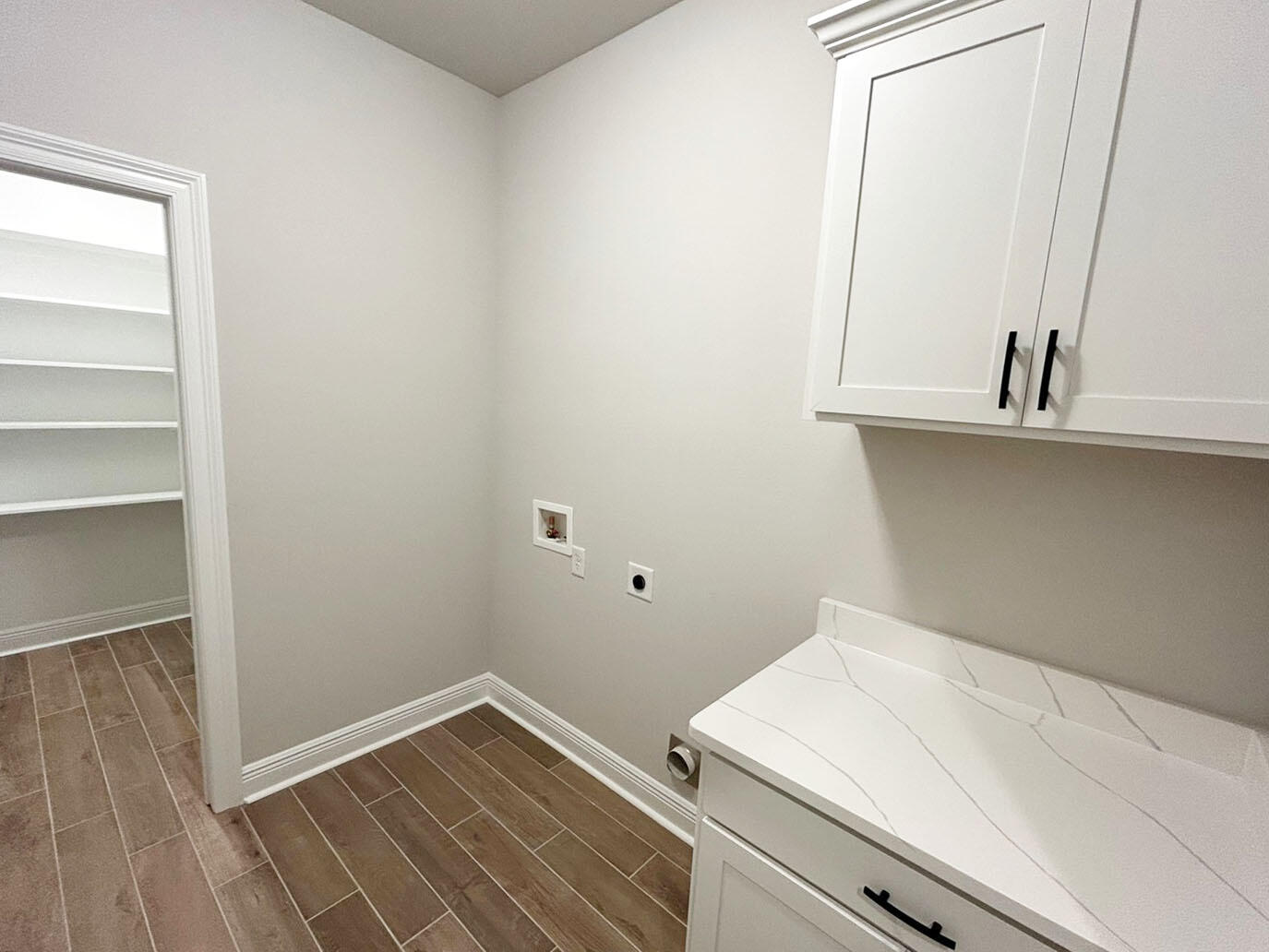 HAMMOCK BAY - STARBURST - Residential