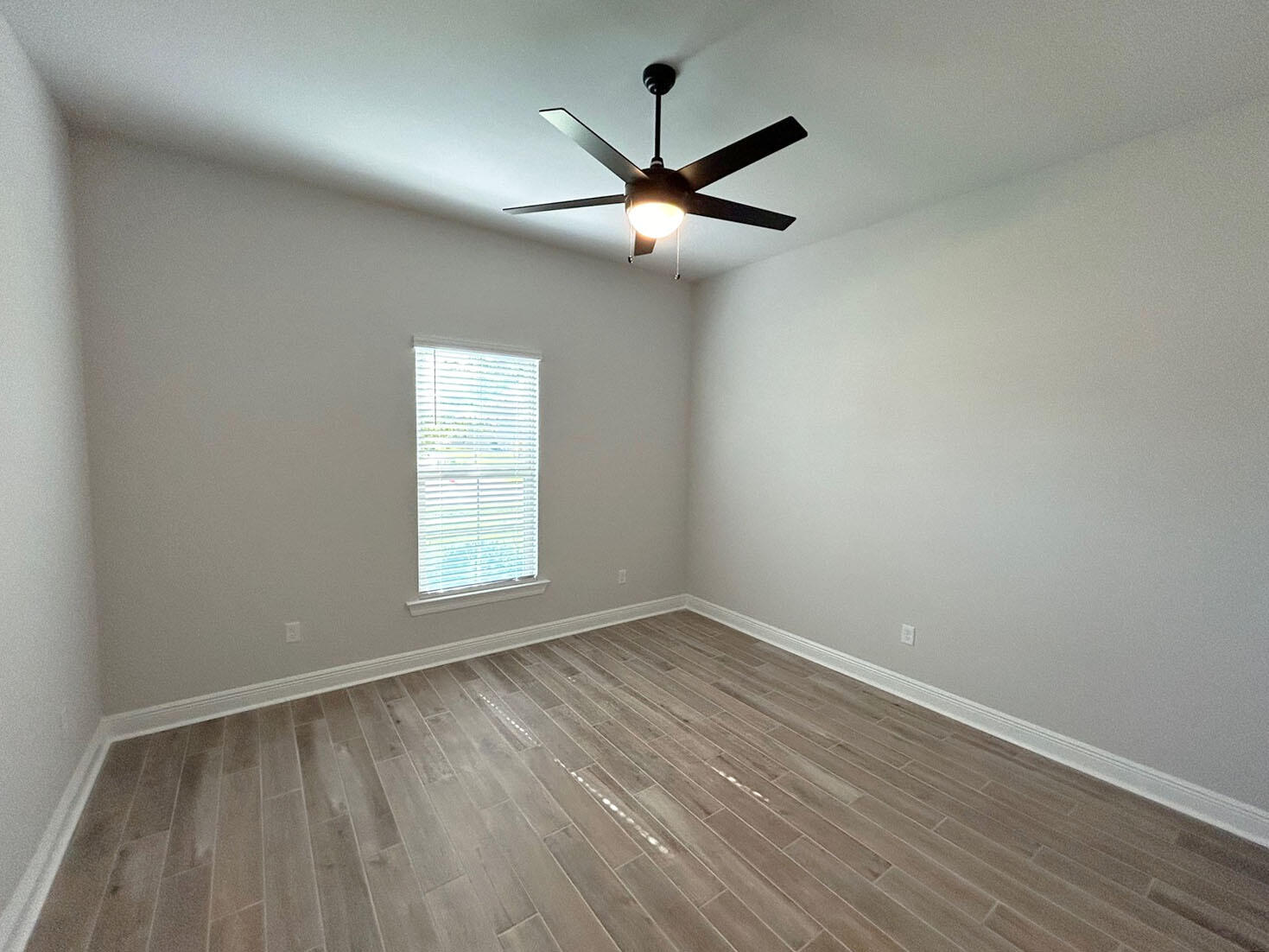 HAMMOCK BAY - STARBURST - Residential