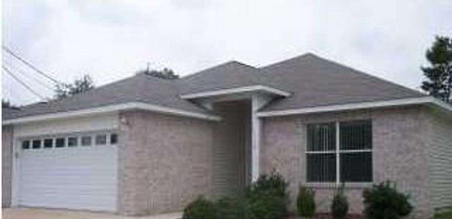 Available September 1. Great home in the heart of Niceville, close to schools. Single story with carpeting and tile though out. Kitchen fully equipped with stove,refrigerator, dishwasher and microwave. This house has been well maintained, the owner's take great pride in the condition of their property. Available to move into with an approved application and paid deposit. All adults living at the property must fill out an application and be on the lease. Tenants are not allowed to keep pets. No smoking!