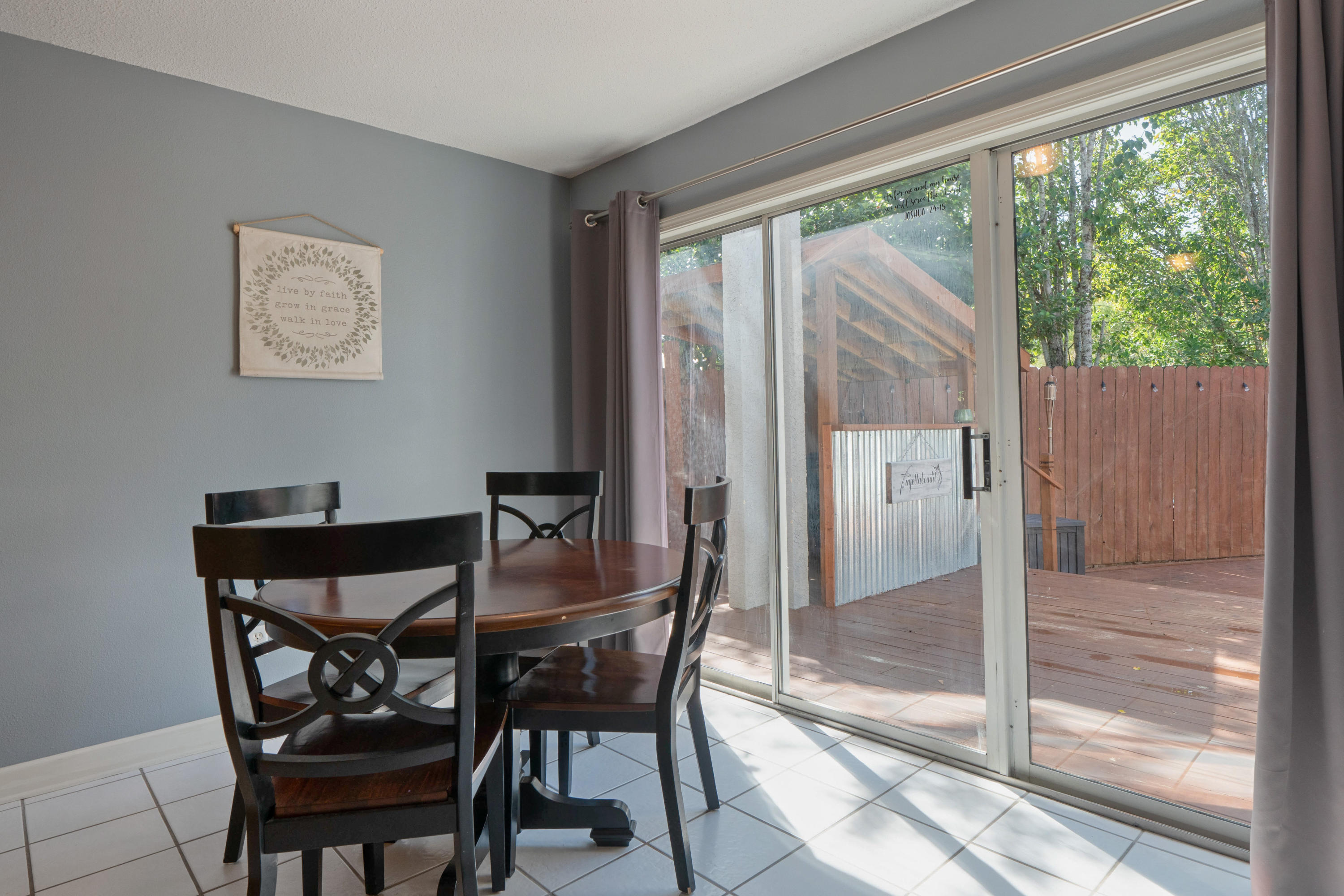 EMERALD POINTE PLAT 2 - Residential