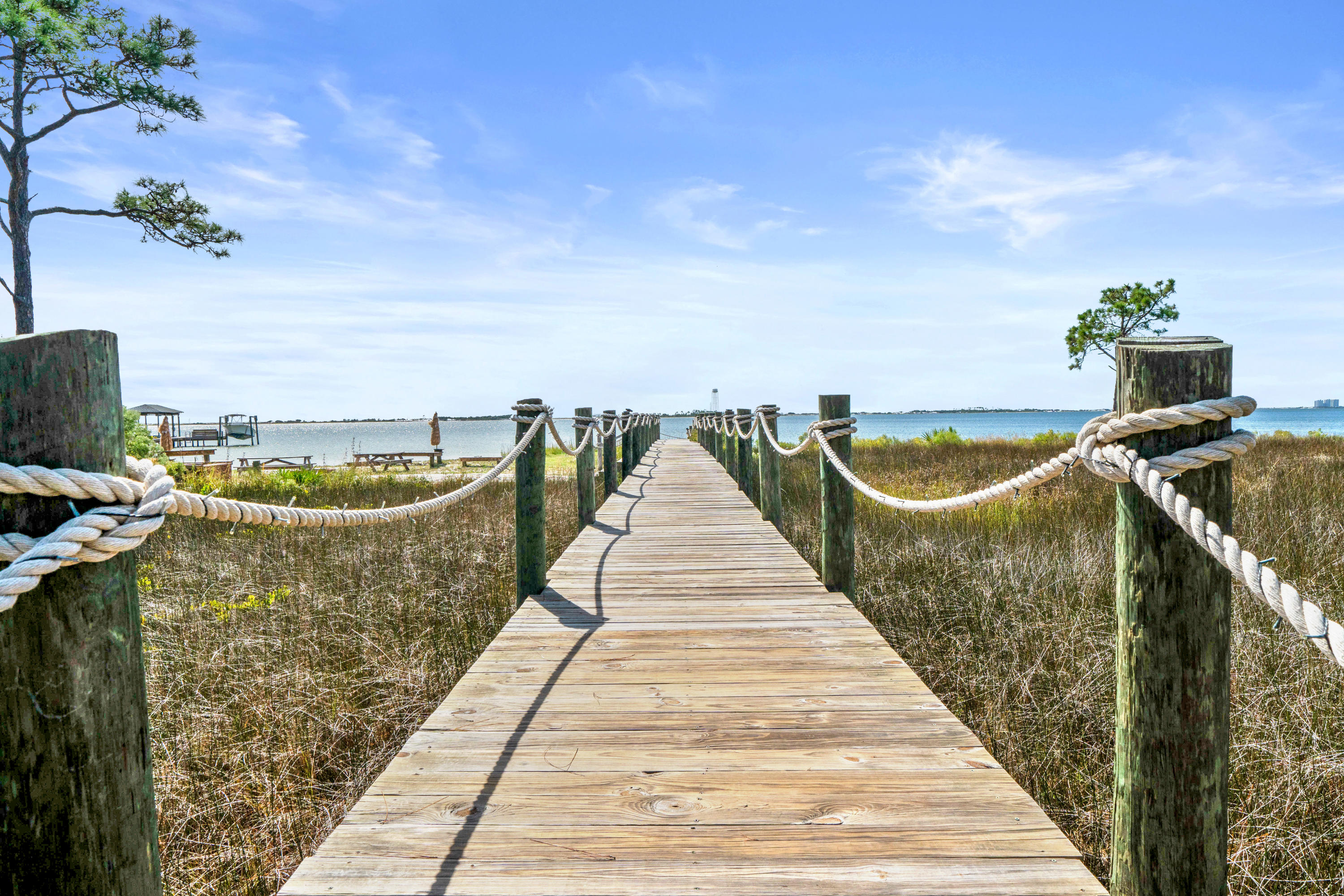 EMERALD POINTE PLAT 2 - Residential