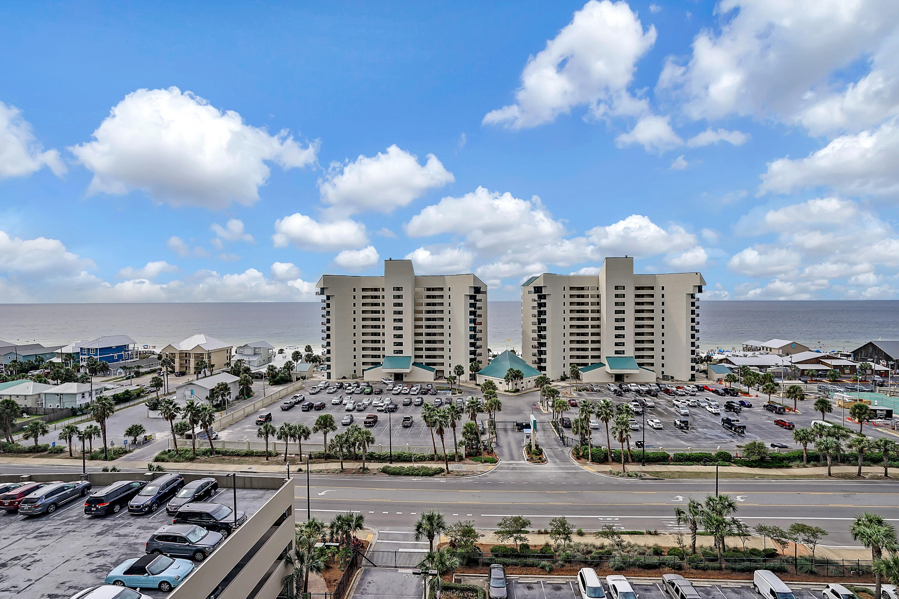 Laketown Wharf - Residential