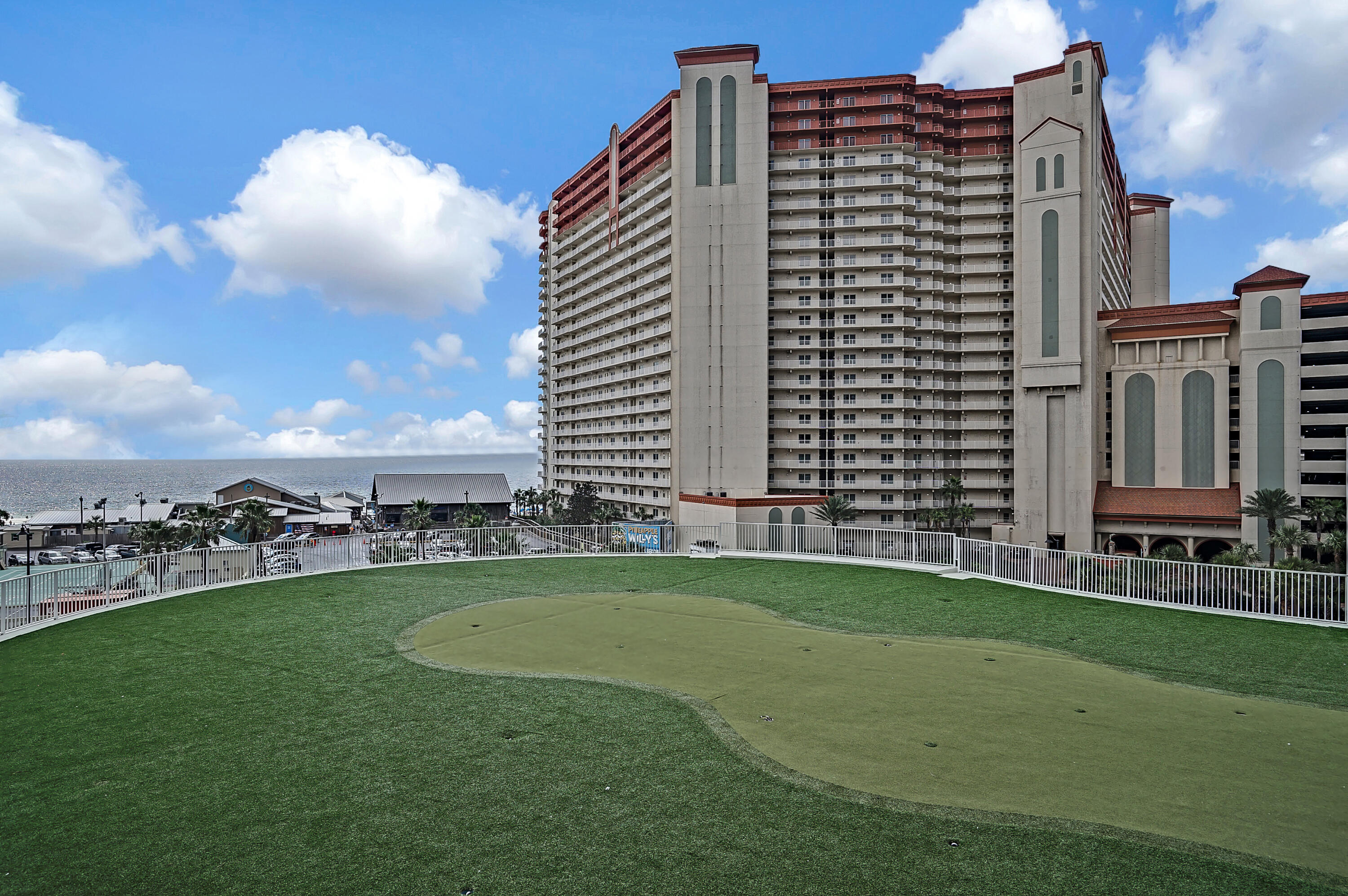 Laketown Wharf - Residential