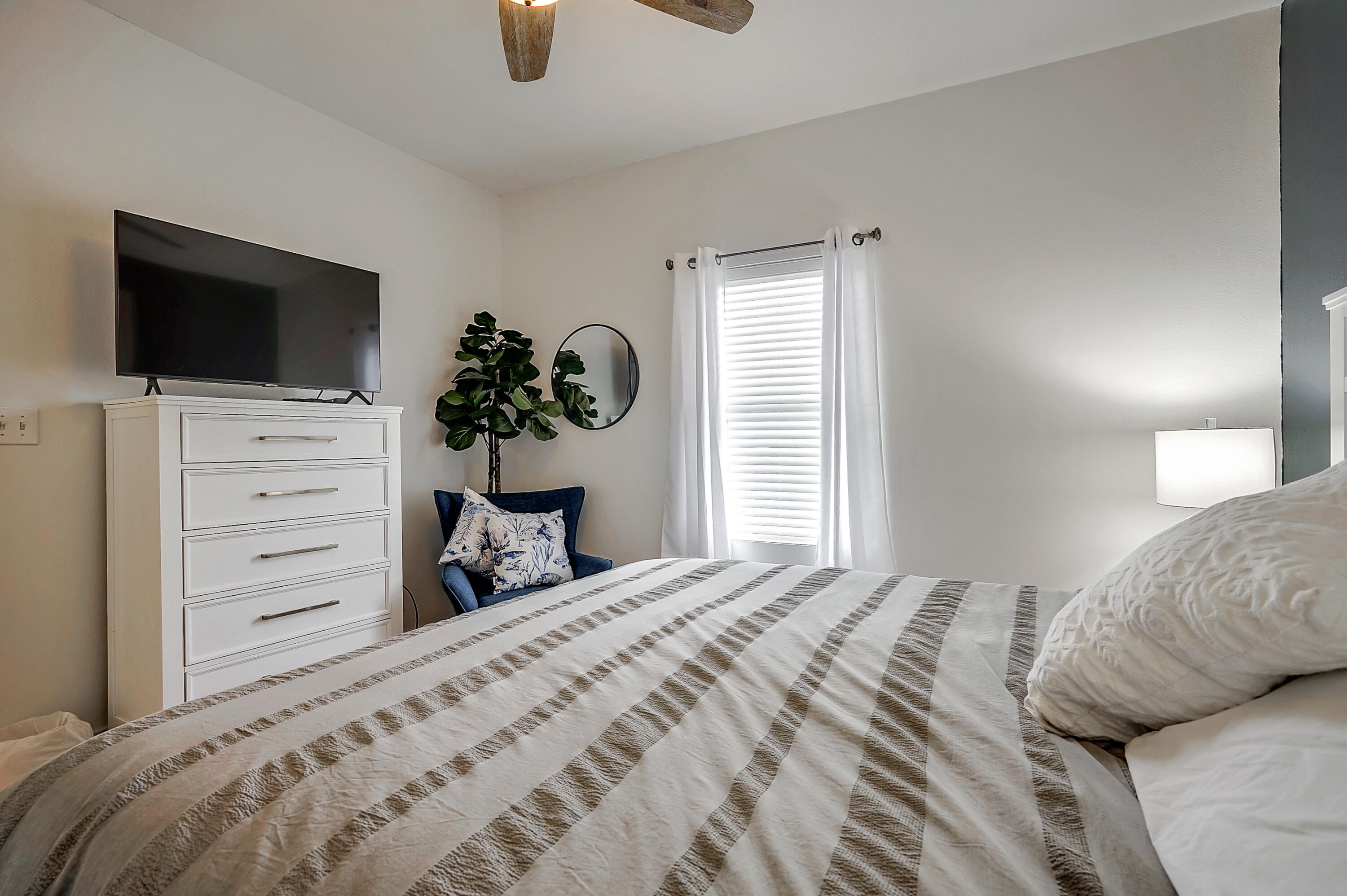 Laketown Wharf - Residential