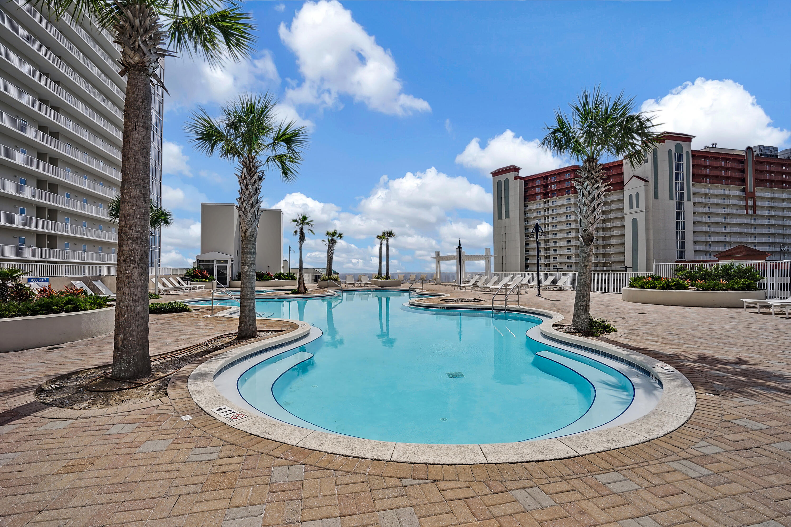 Laketown Wharf - Residential