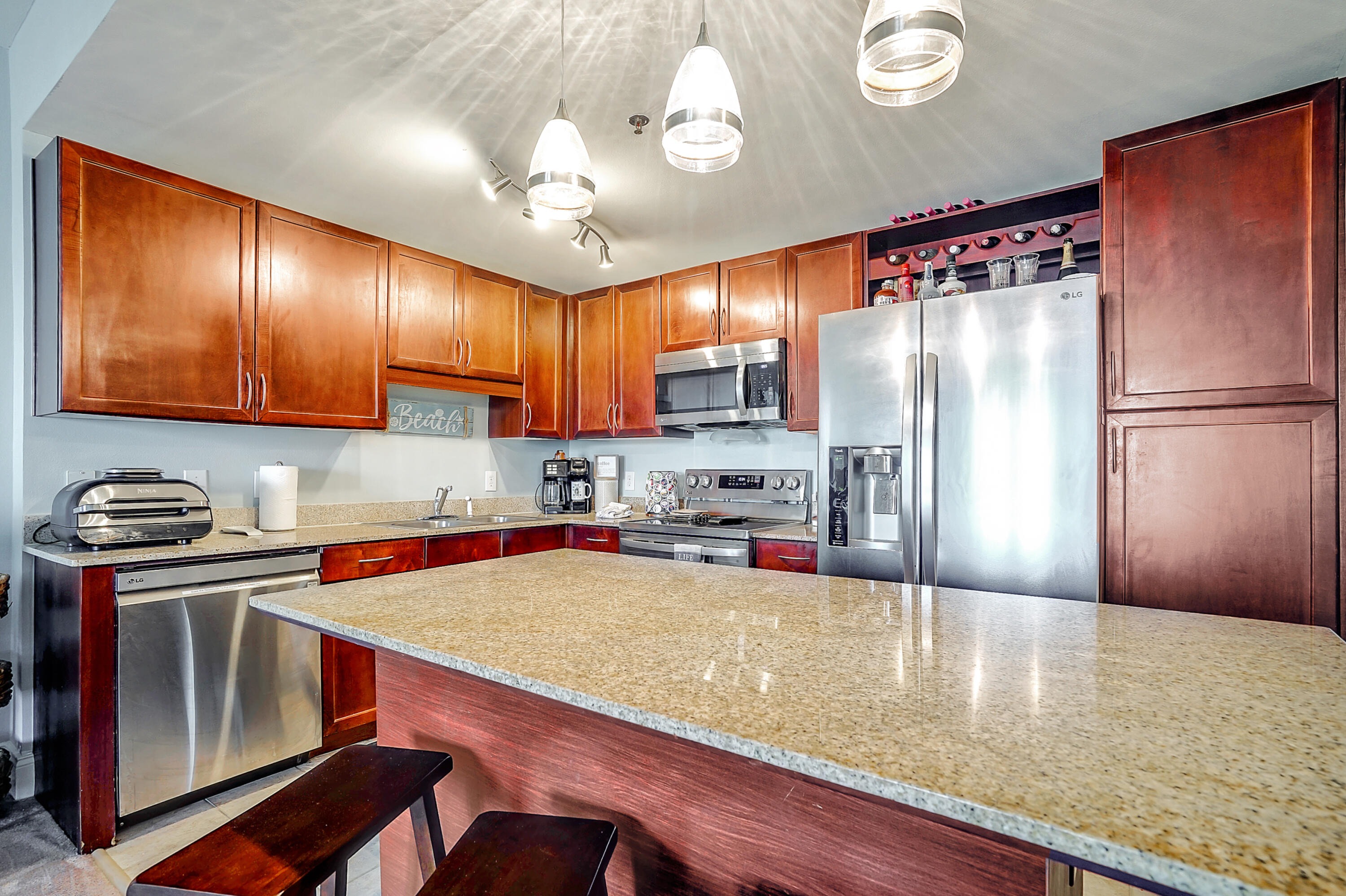 Laketown Wharf - Residential