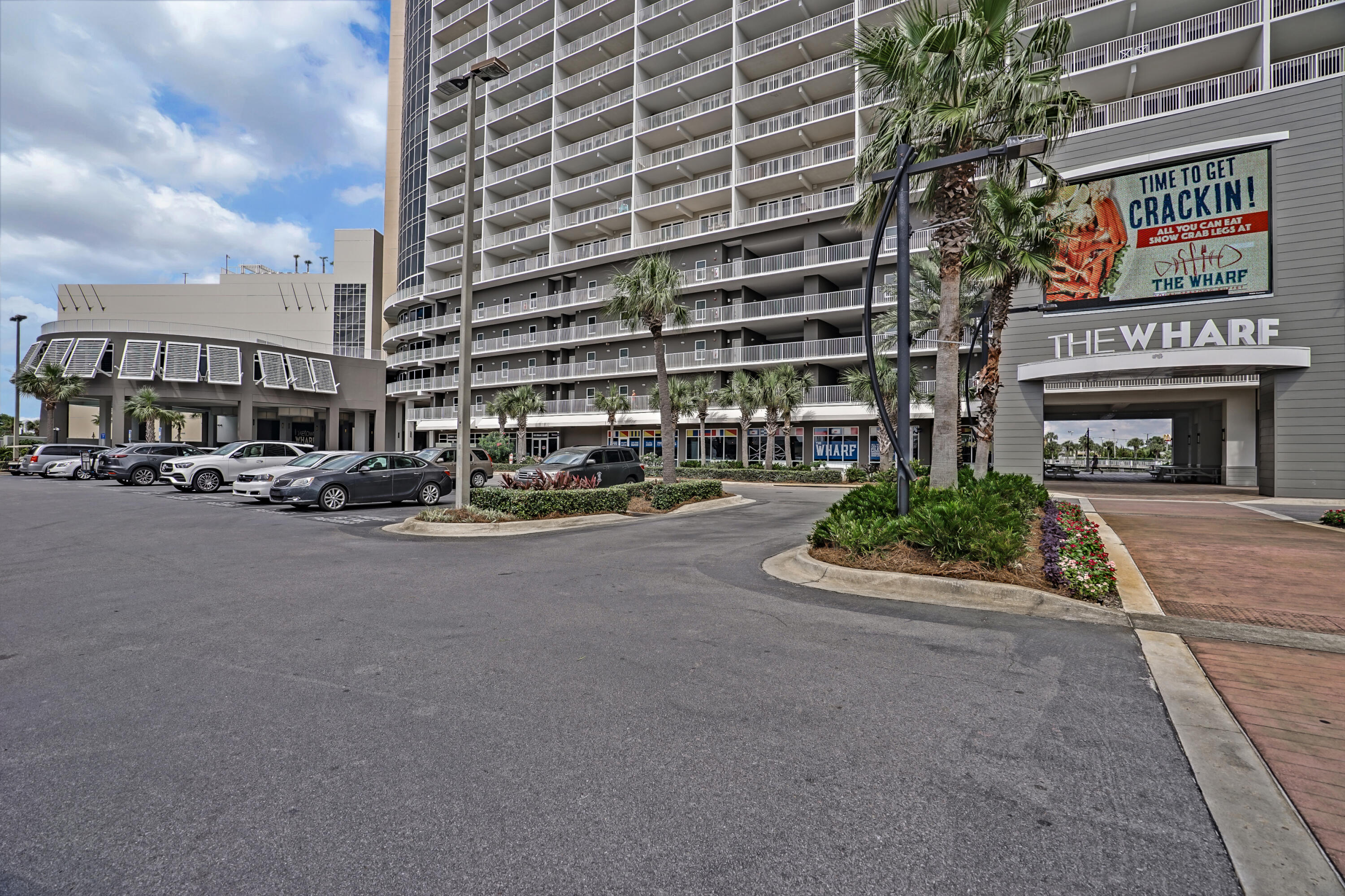 Laketown Wharf - Residential