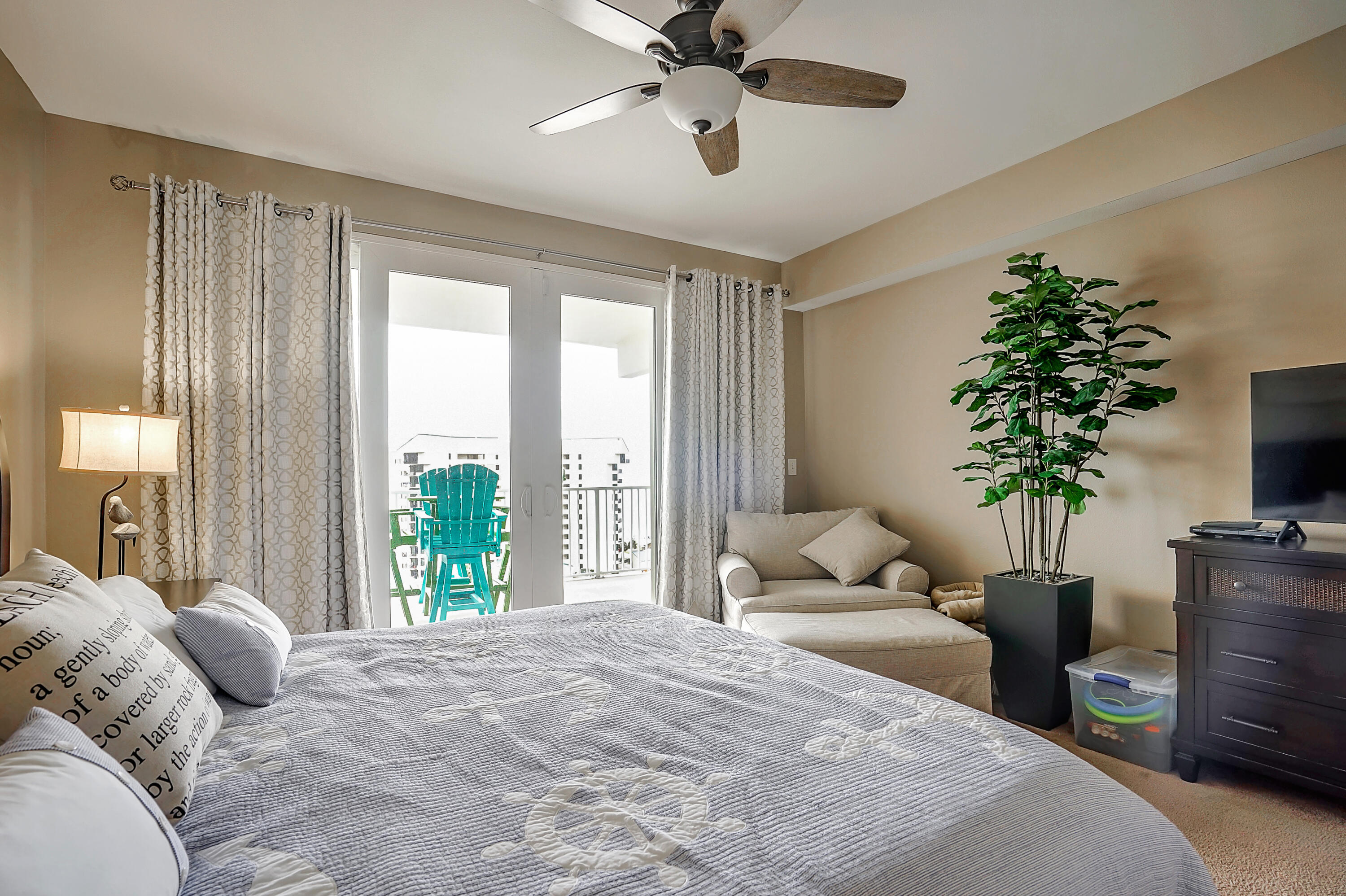 Laketown Wharf - Residential