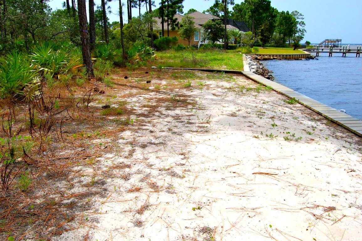 DRIFTWOOD ESTATES - Land