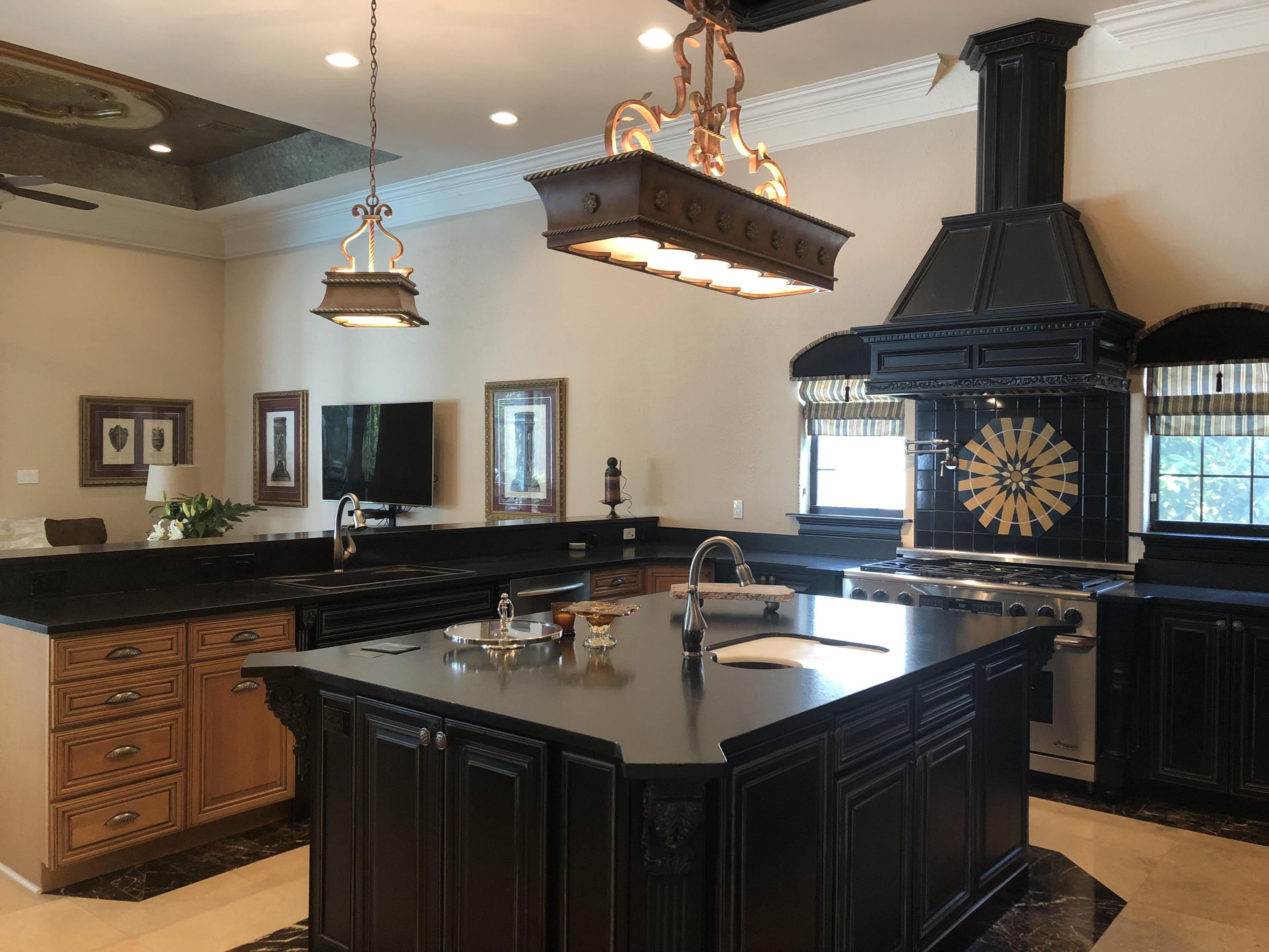 BURNT PINE - Residential