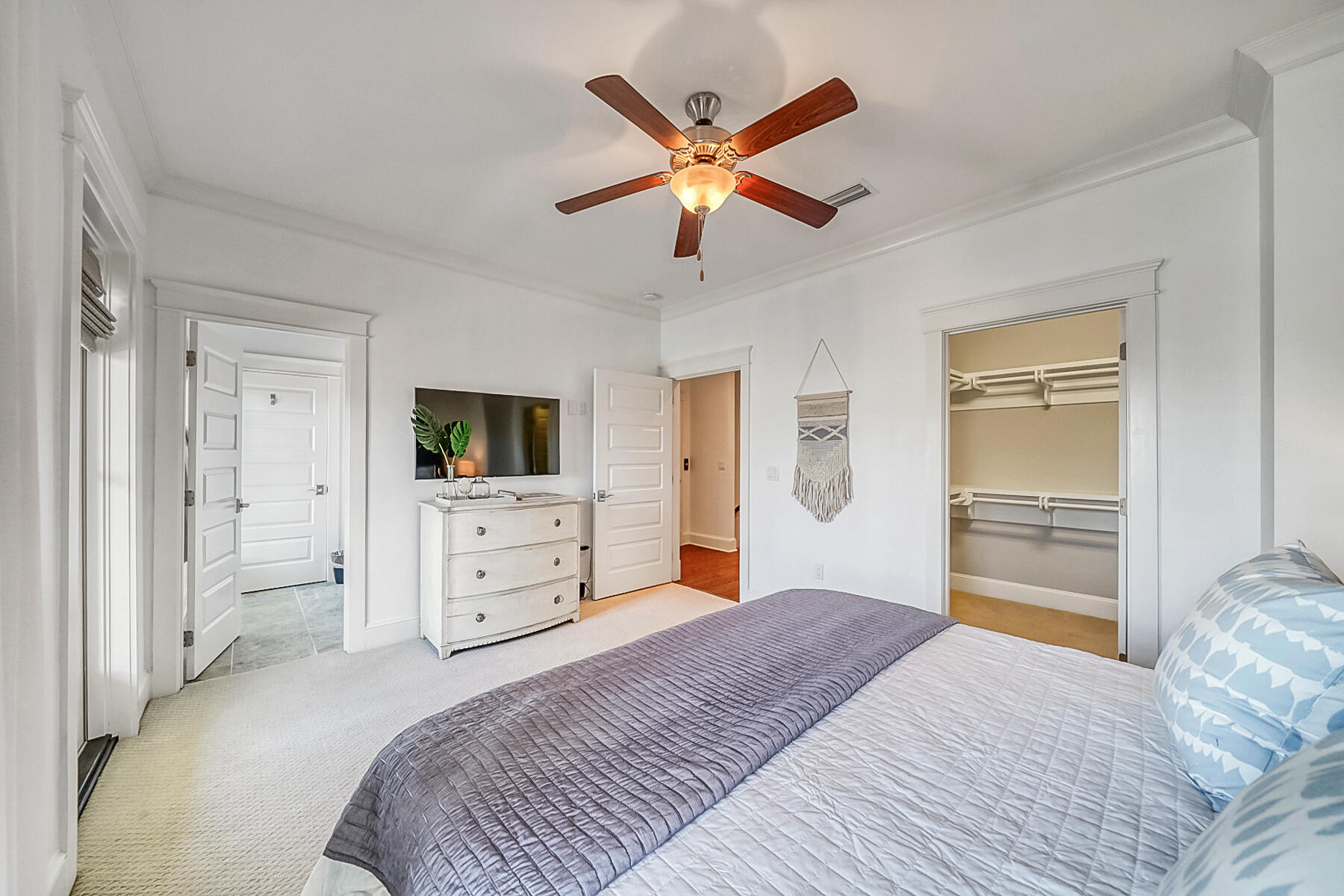 PROMINENCE Luxury Townhomes - Residential