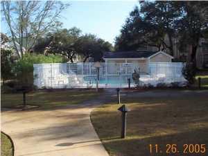 OAKS THE - Residential