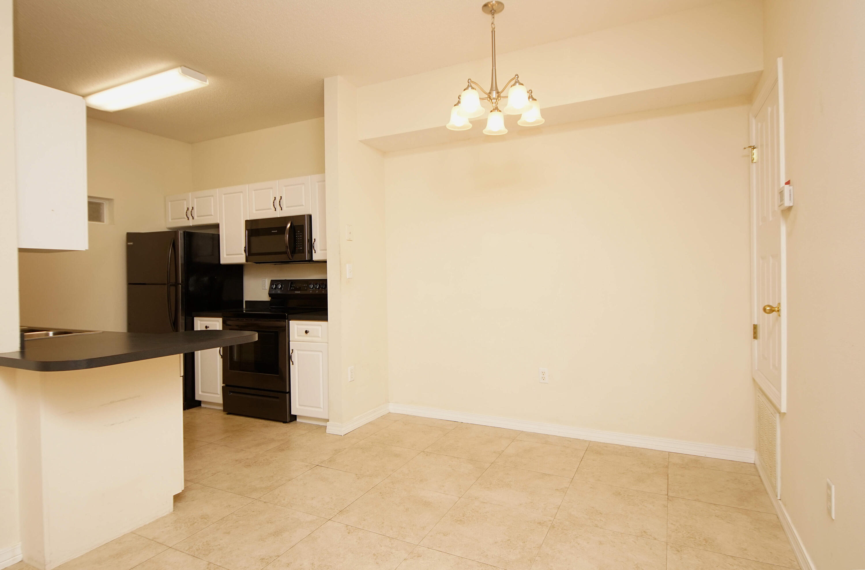 OAKS THE - Residential