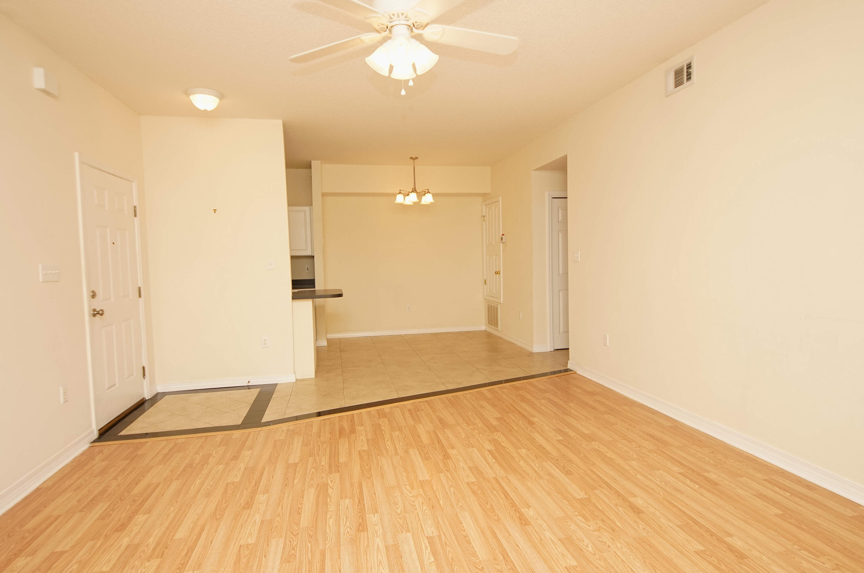 OAKS THE - Residential