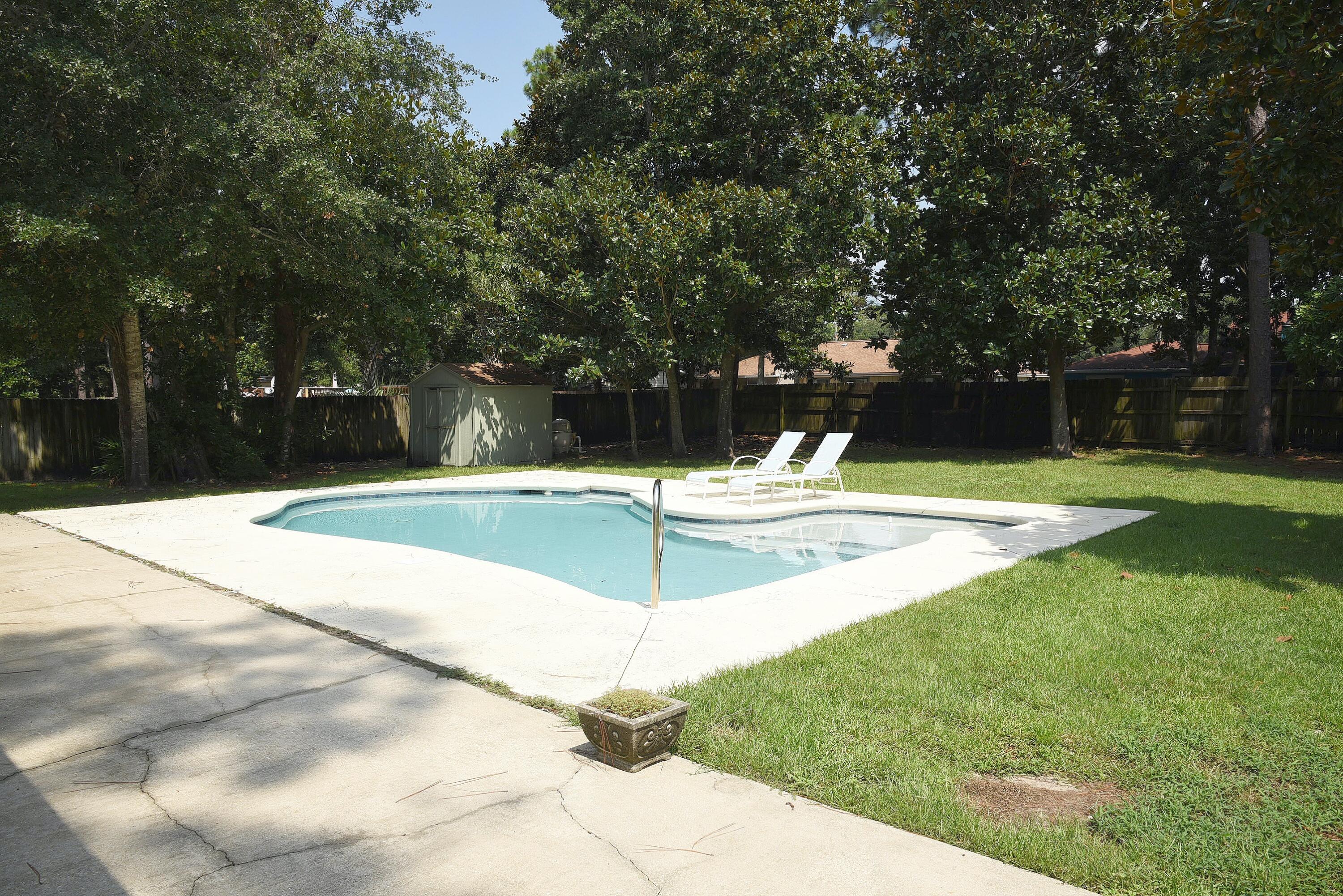 DANA POINTE - Residential Lease