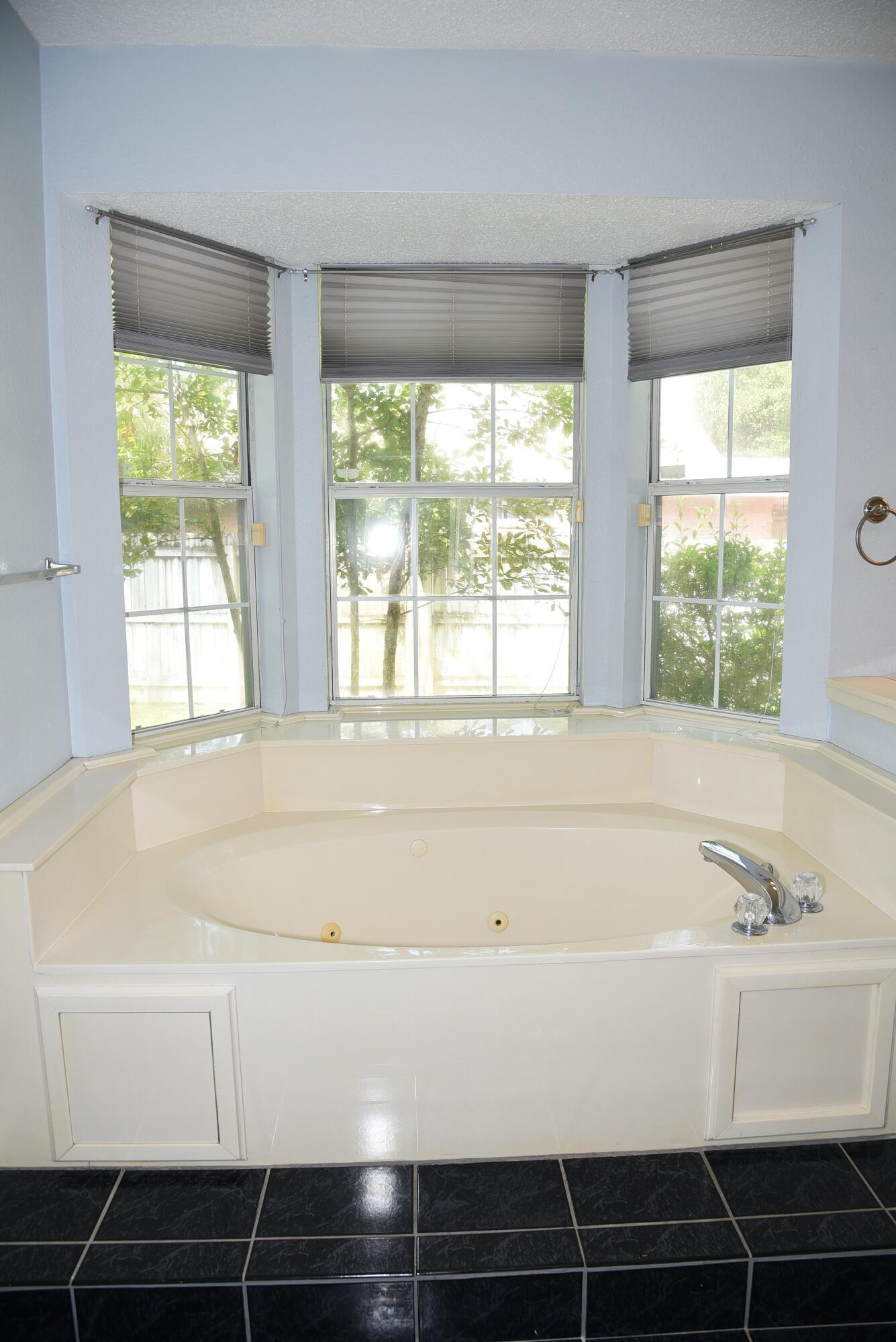 DANA POINTE - Residential Lease