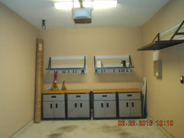 HADLEIGH HILLS - Residential Lease