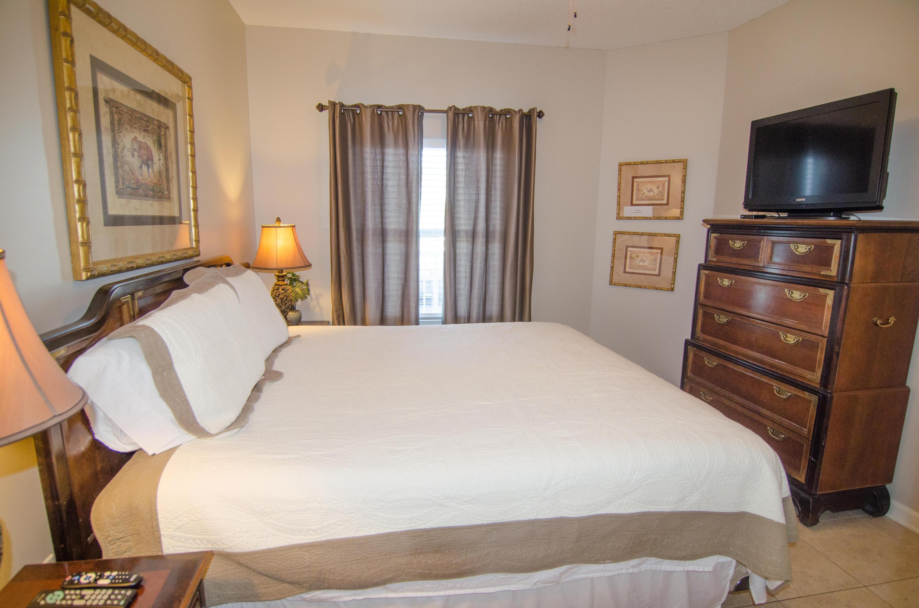 STERLING SANDS CONDO - Residential