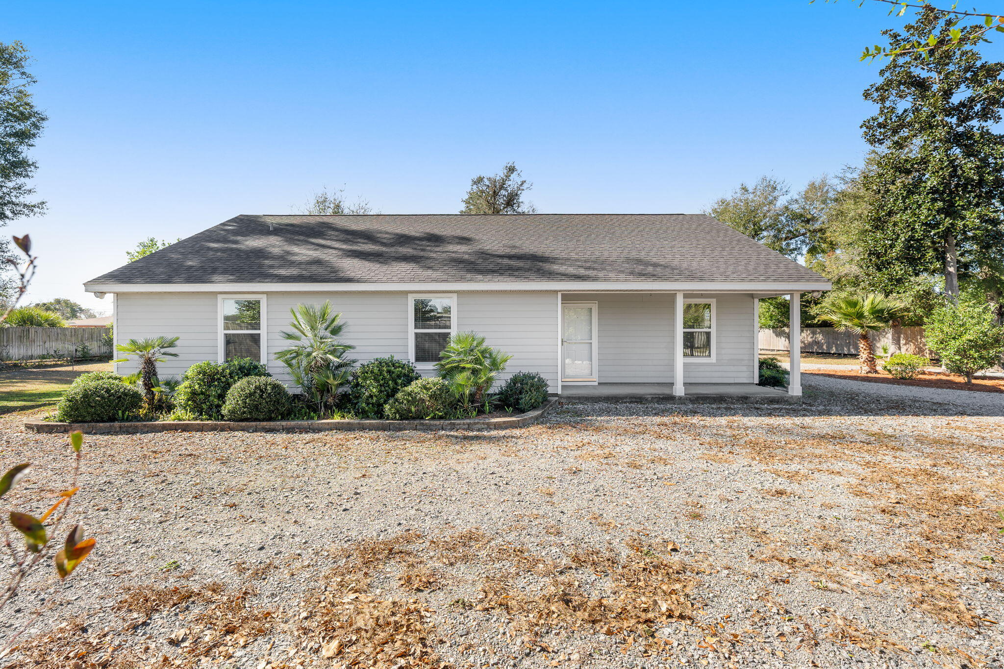 NO RECORDED SUBDIVISION - Residential