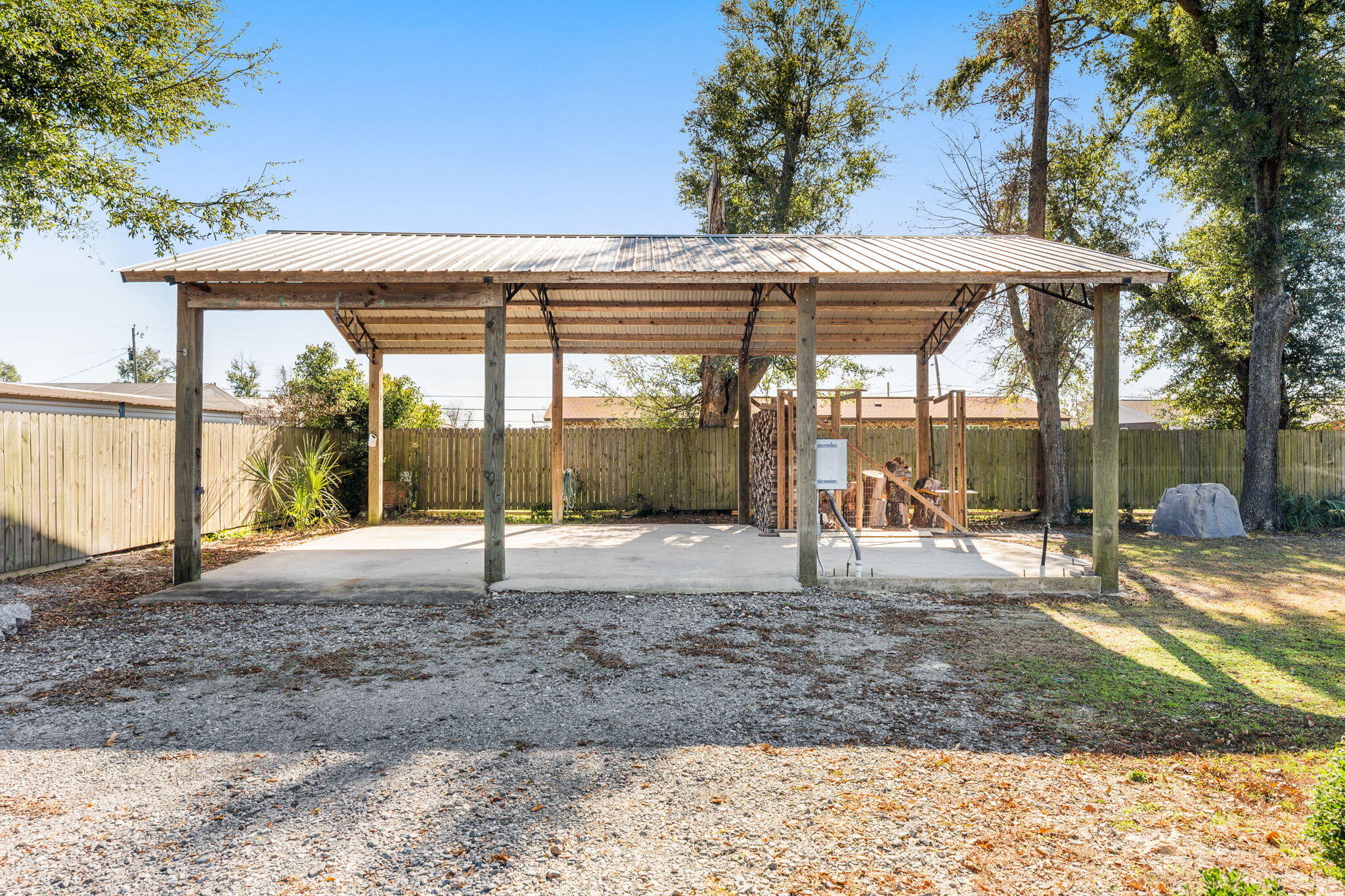 NO RECORDED SUBDIVISION - Residential