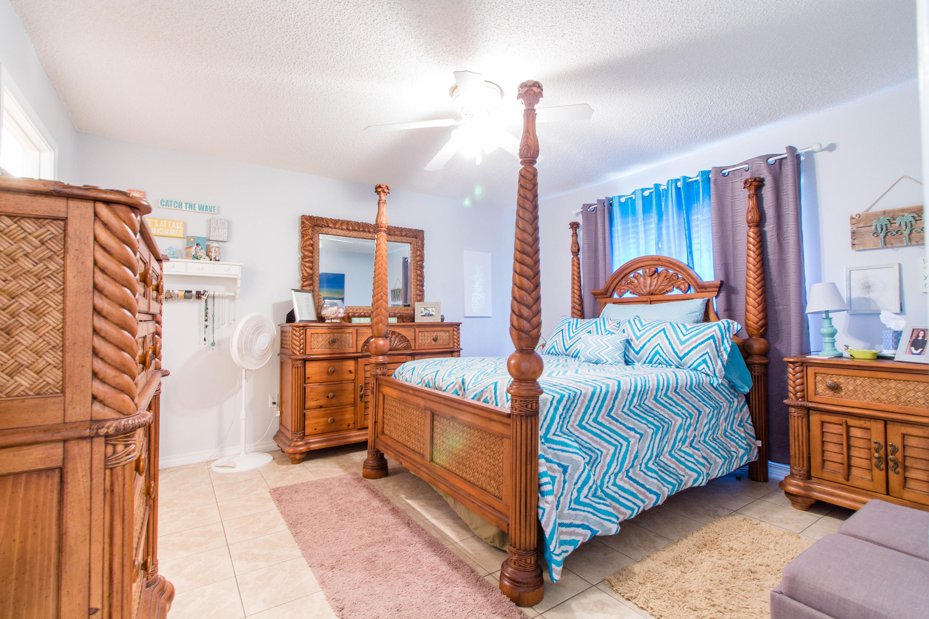 SHOAL TERRACE EST - Residential