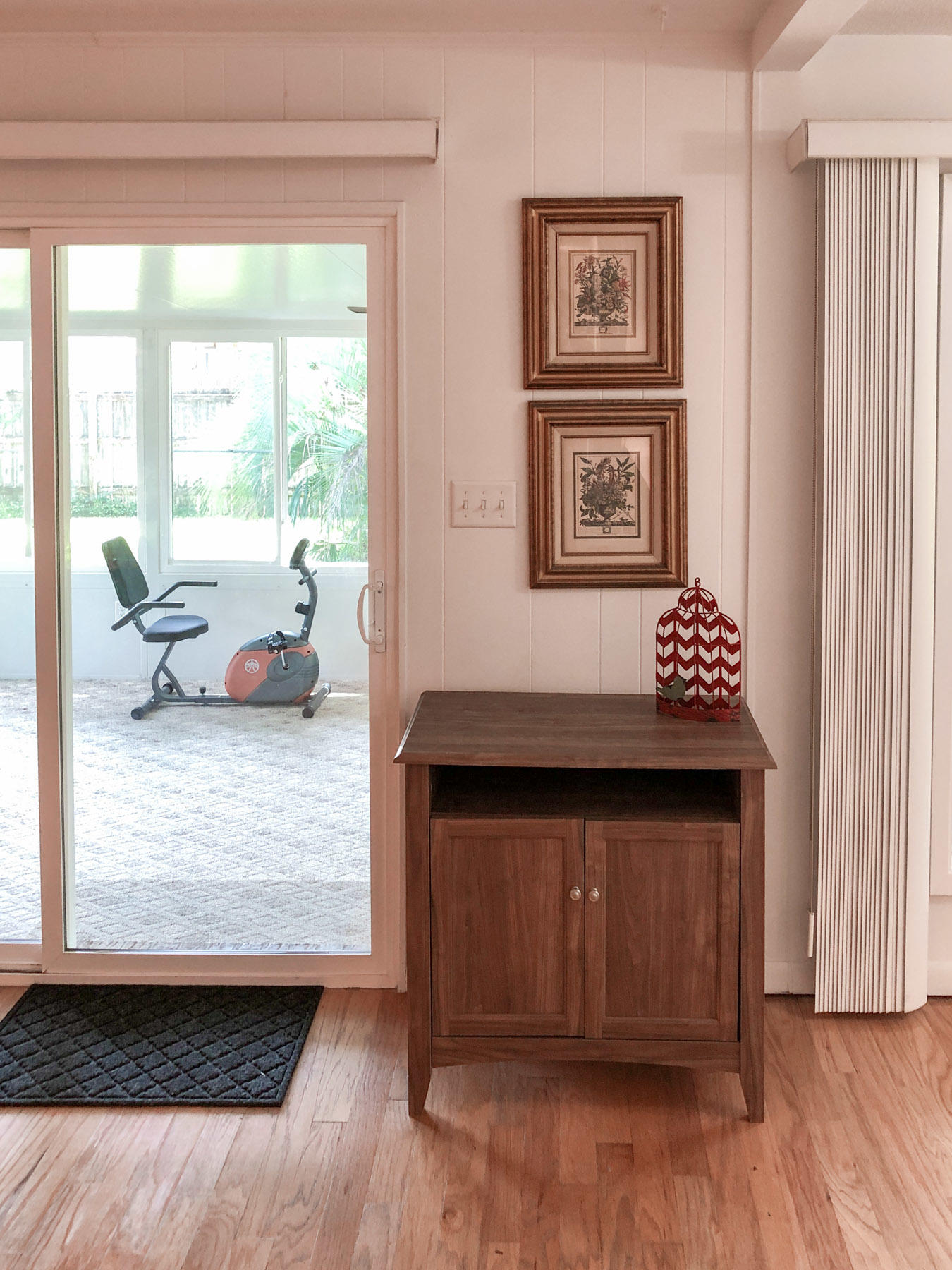 COUNTRY CLUB EST 1ST LOT 2 BLK N - Residential