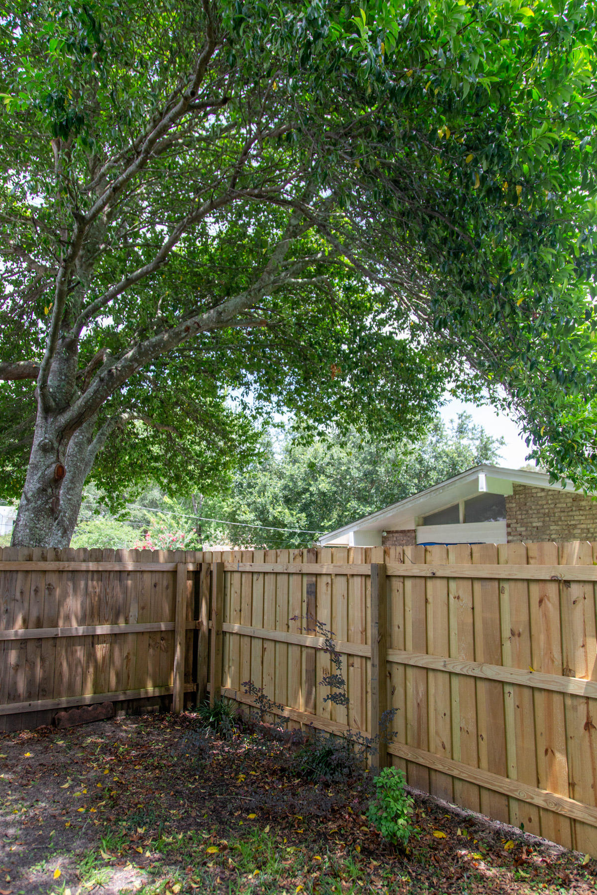 COUNTRY CLUB EST 1ST LOT 2 BLK N - Residential