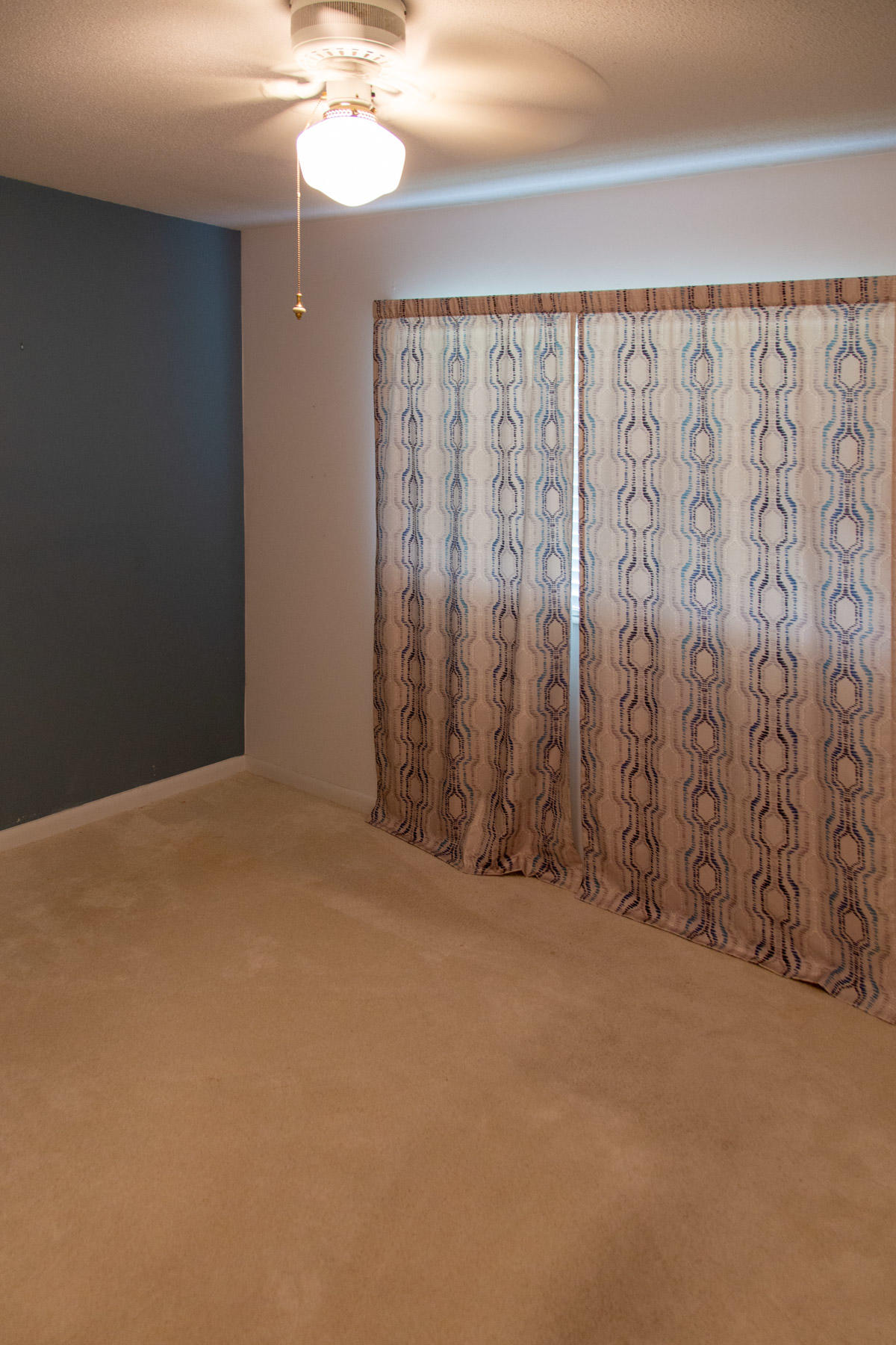 COUNTRY CLUB EST 1ST LOT 2 BLK N - Residential