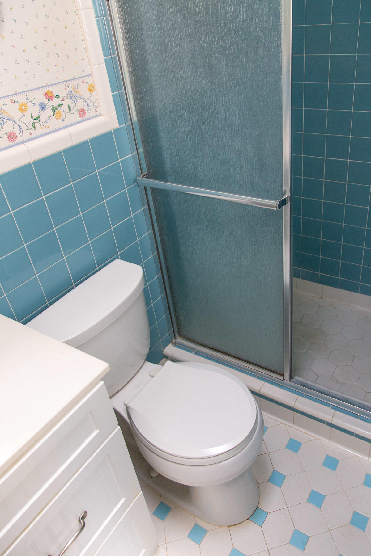 COUNTRY CLUB EST 1ST LOT 2 BLK N - Residential