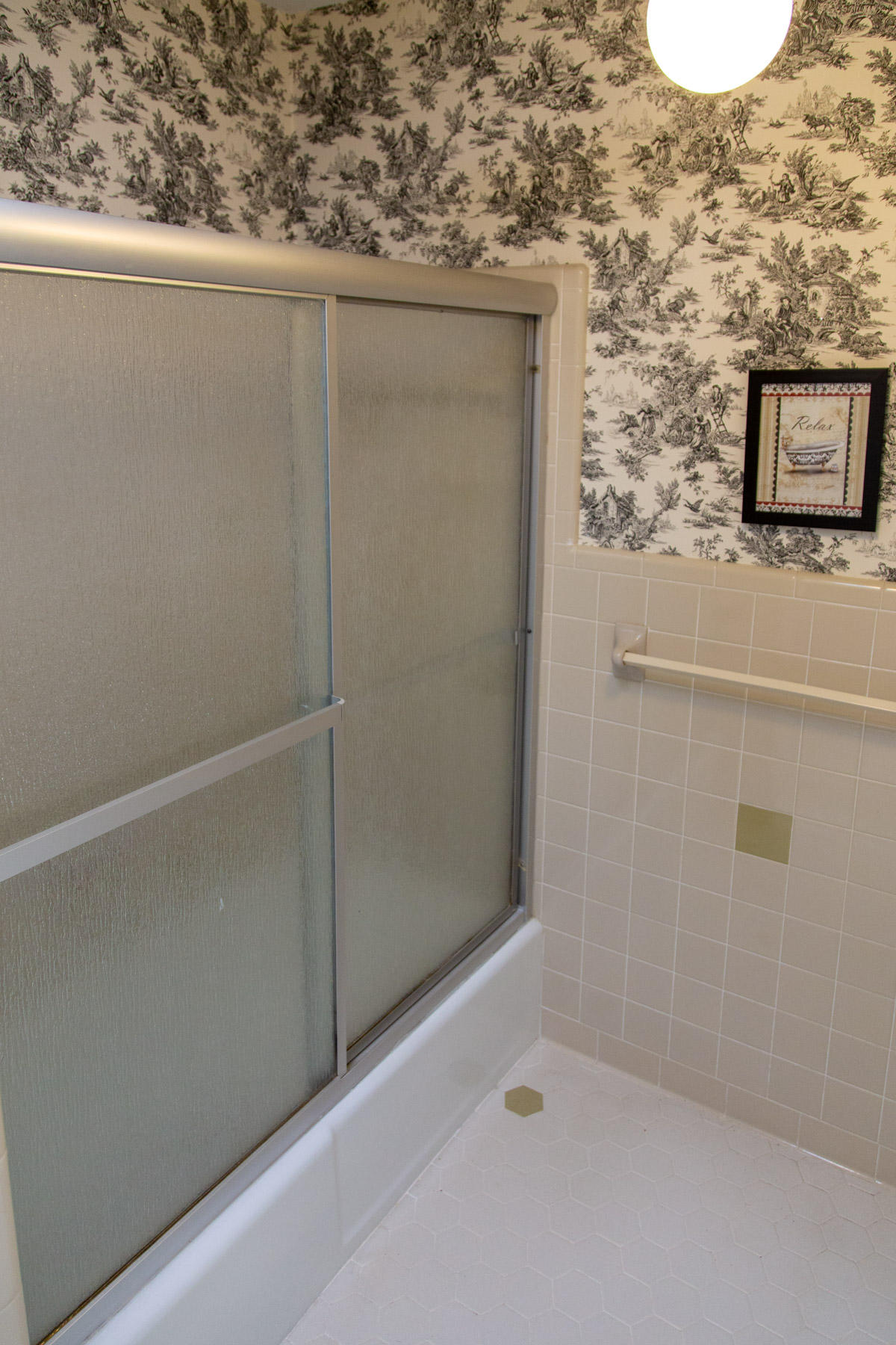 COUNTRY CLUB EST 1ST LOT 2 BLK N - Residential