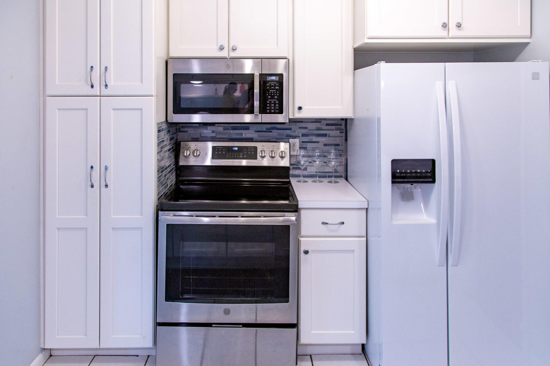 COUNTRY CLUB EST 1ST LOT 2 BLK N - Residential