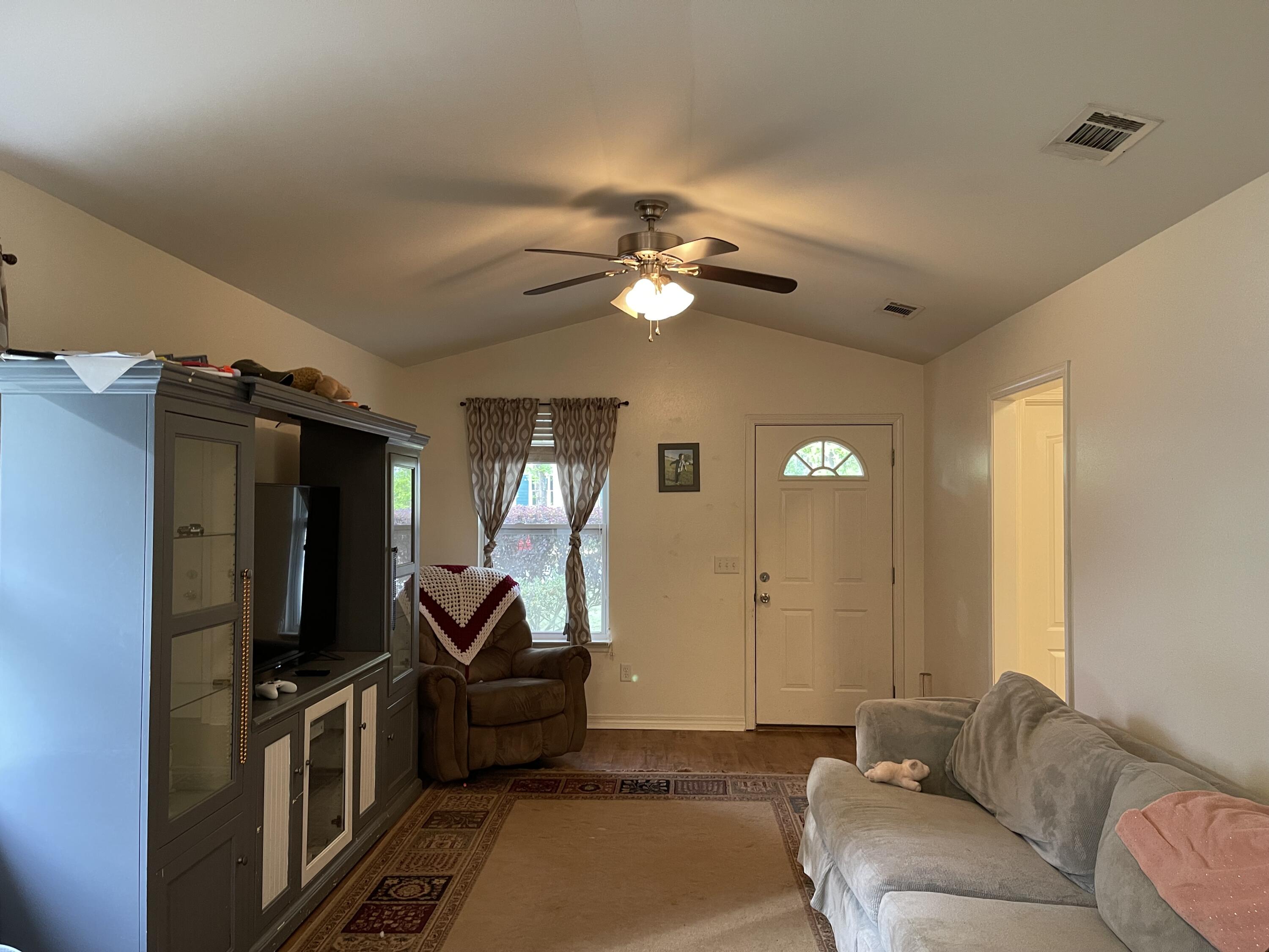 TOWN OF DEFUNIAK SPRINGS - Residential