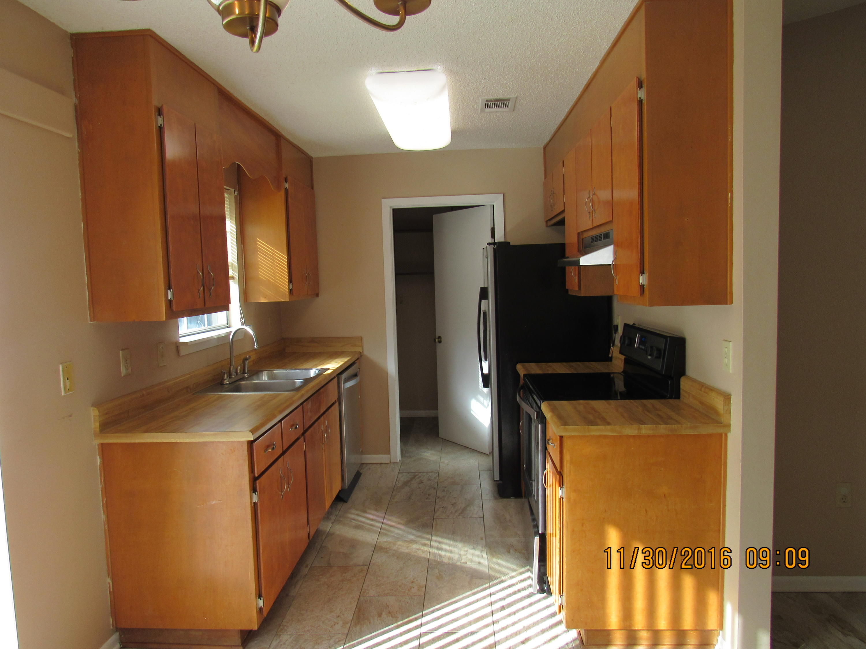 NAVARRE S/D 2ND ADDN - Residential