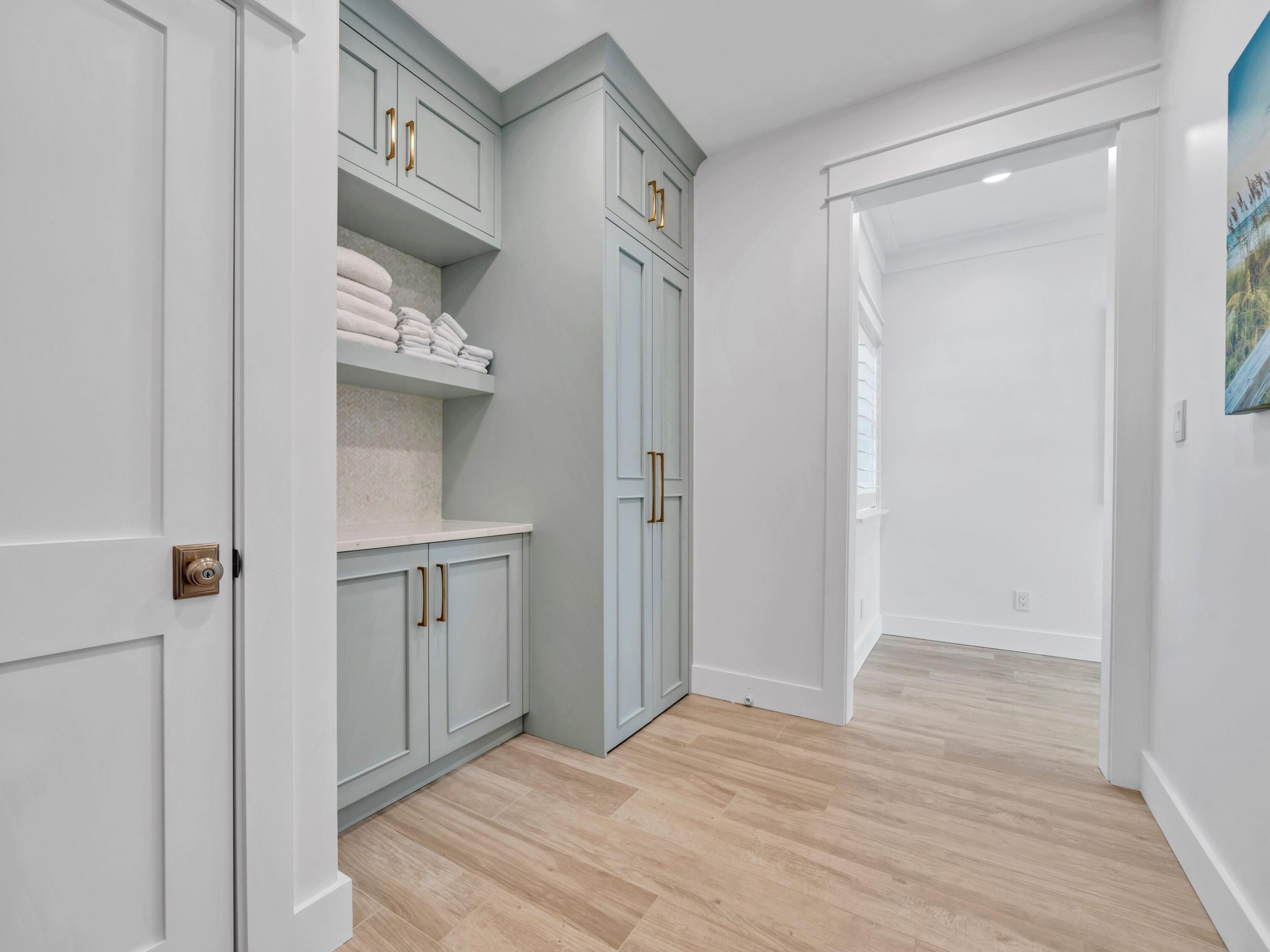 OLD FLORIDA BEACH - Residential