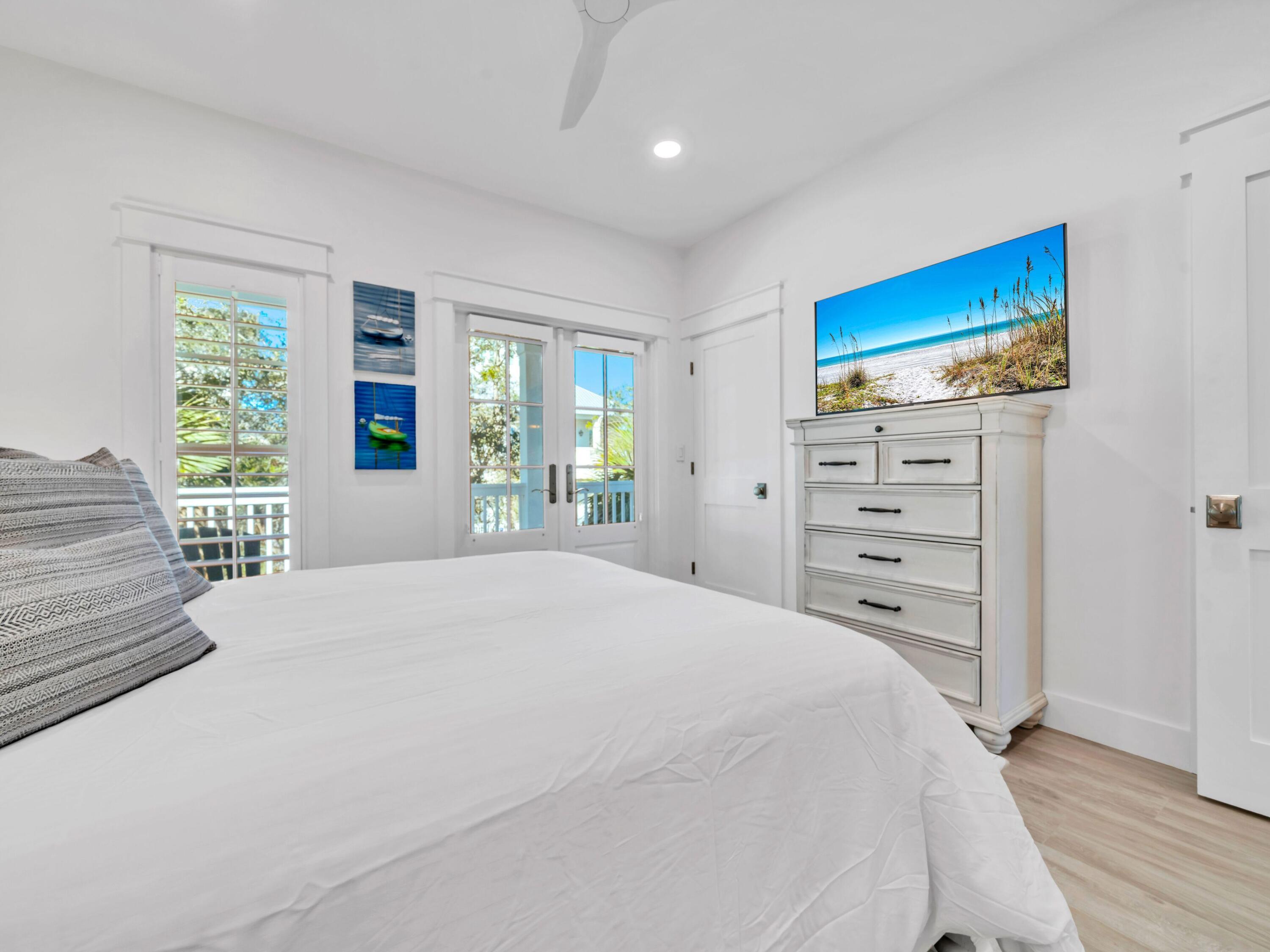 OLD FLORIDA BEACH - Residential