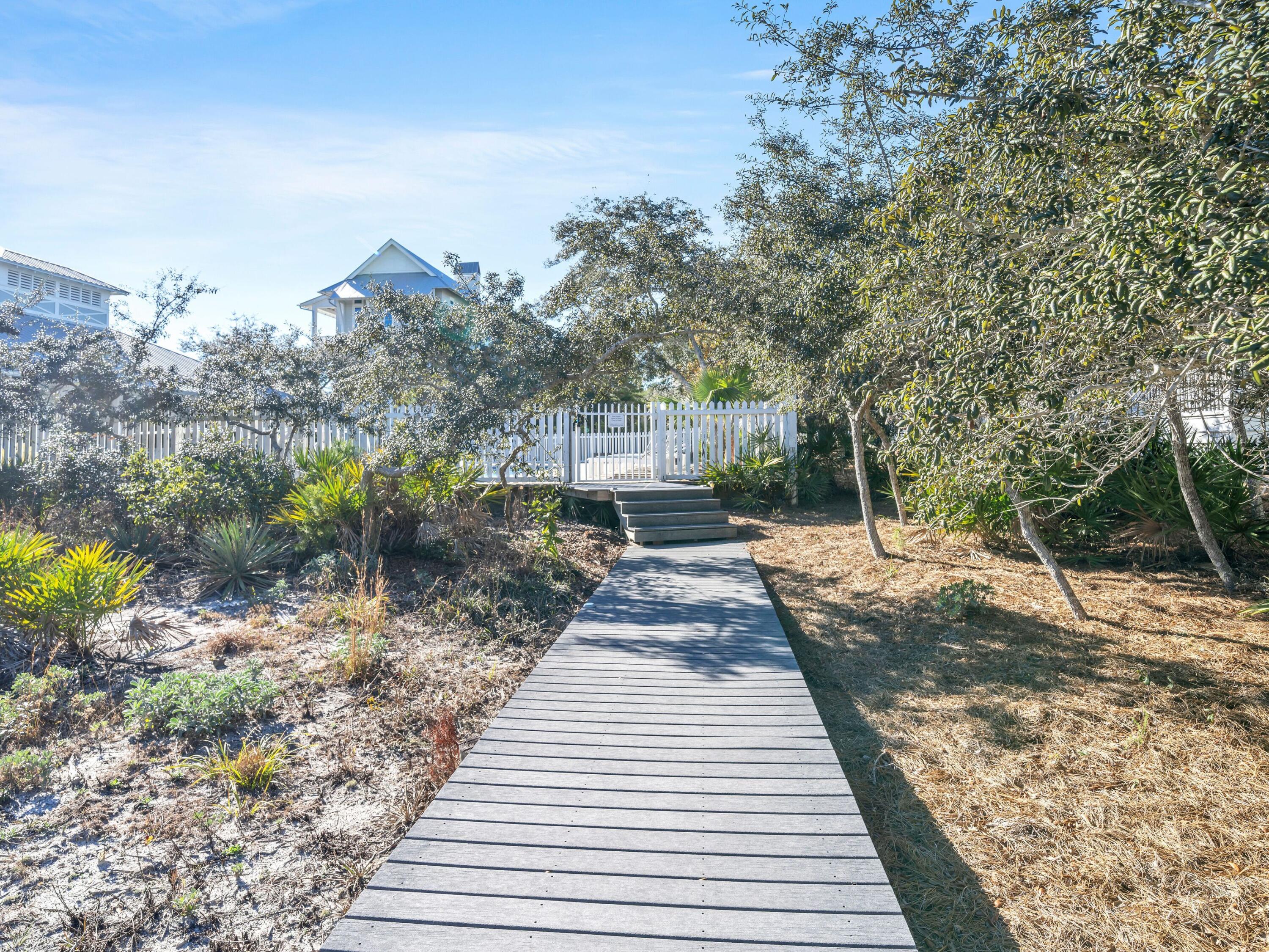 OLD FLORIDA BEACH - Residential