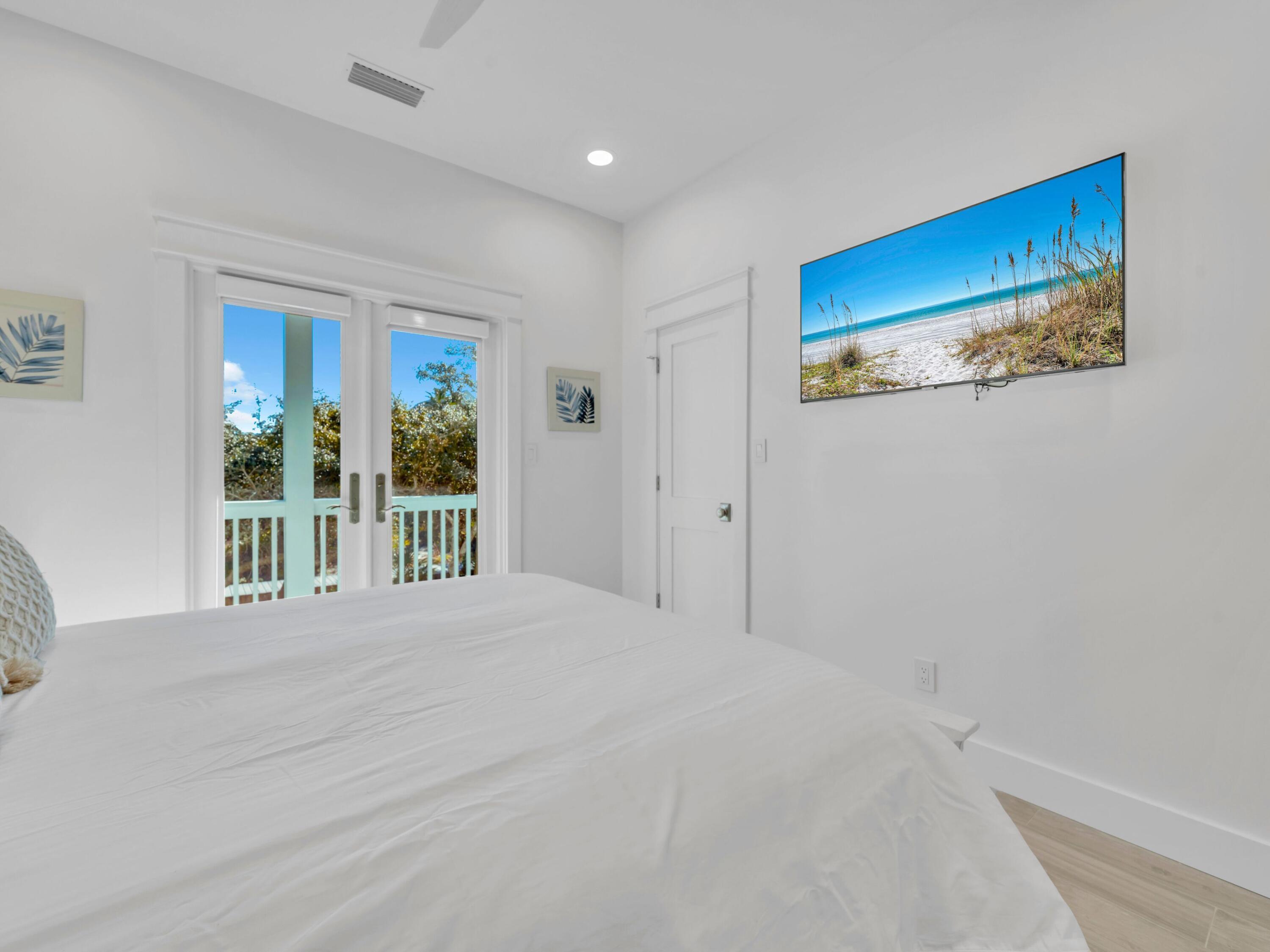 OLD FLORIDA BEACH - Residential