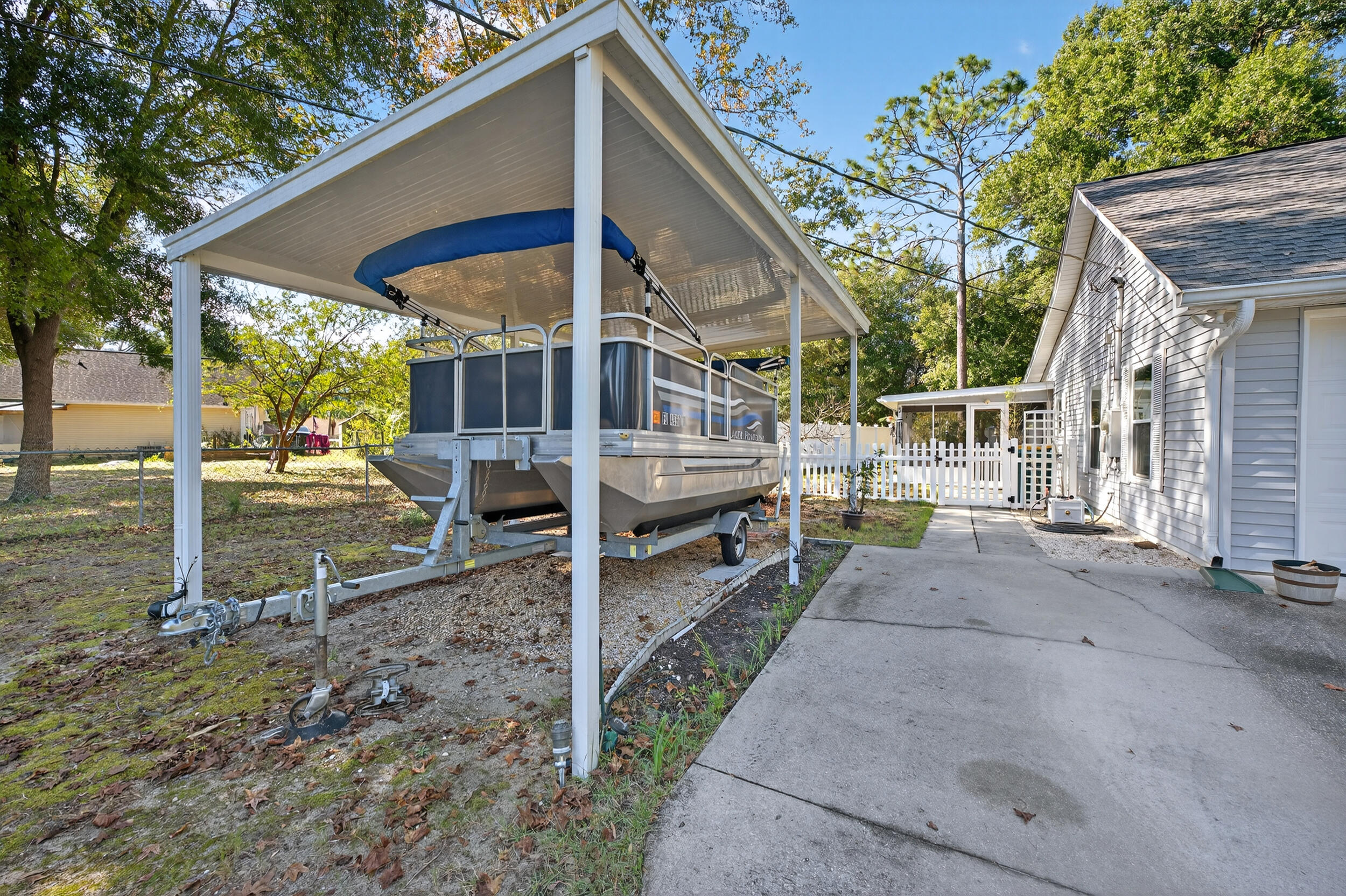 FOREST ACRES - Residential