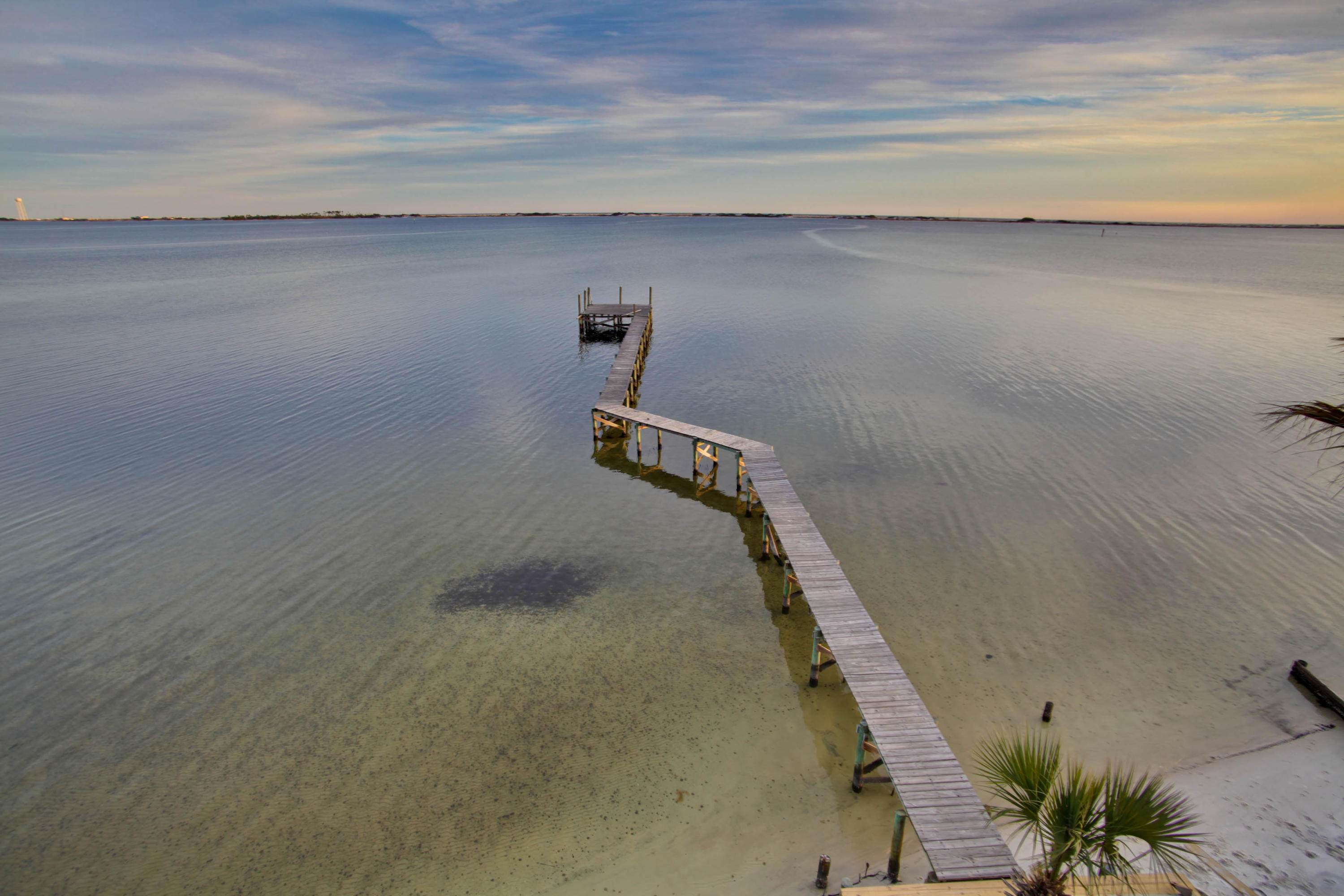 BISCAYNE POINTE - Residential