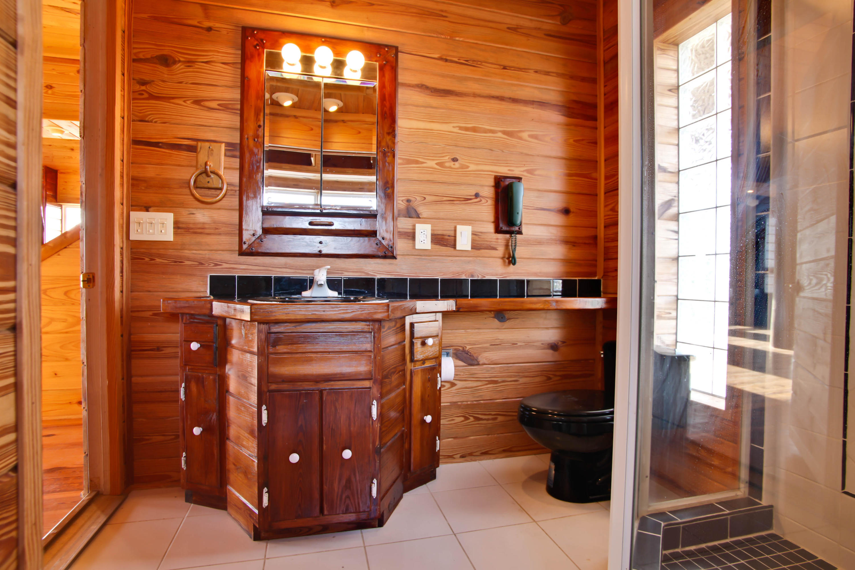 BISCAYNE POINTE - Residential