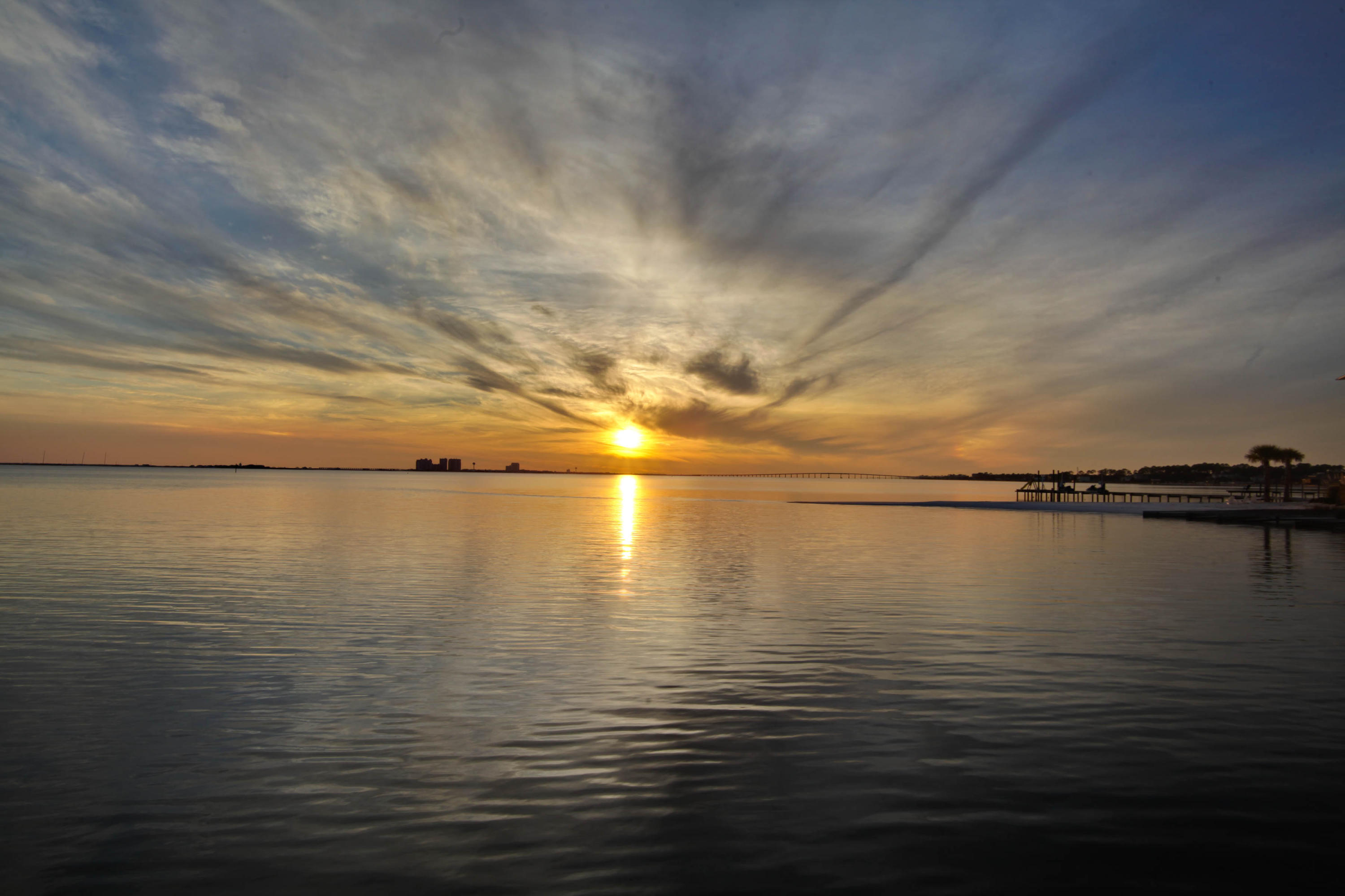 BISCAYNE POINTE - Residential