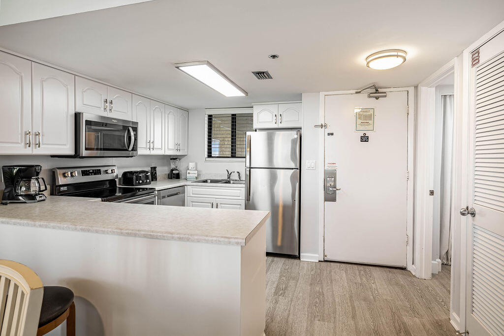 SUNDESTIN INTERNATIONAL CONDO - Residential