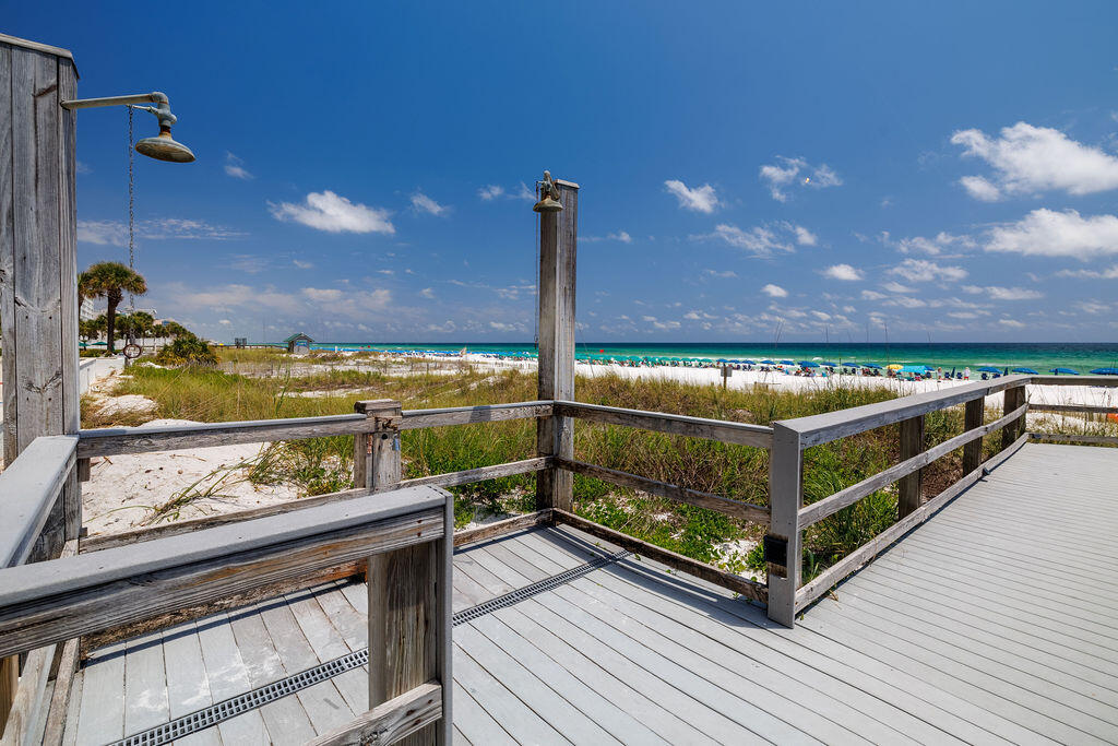 SUNDESTIN INTERNATIONAL CONDO - Residential