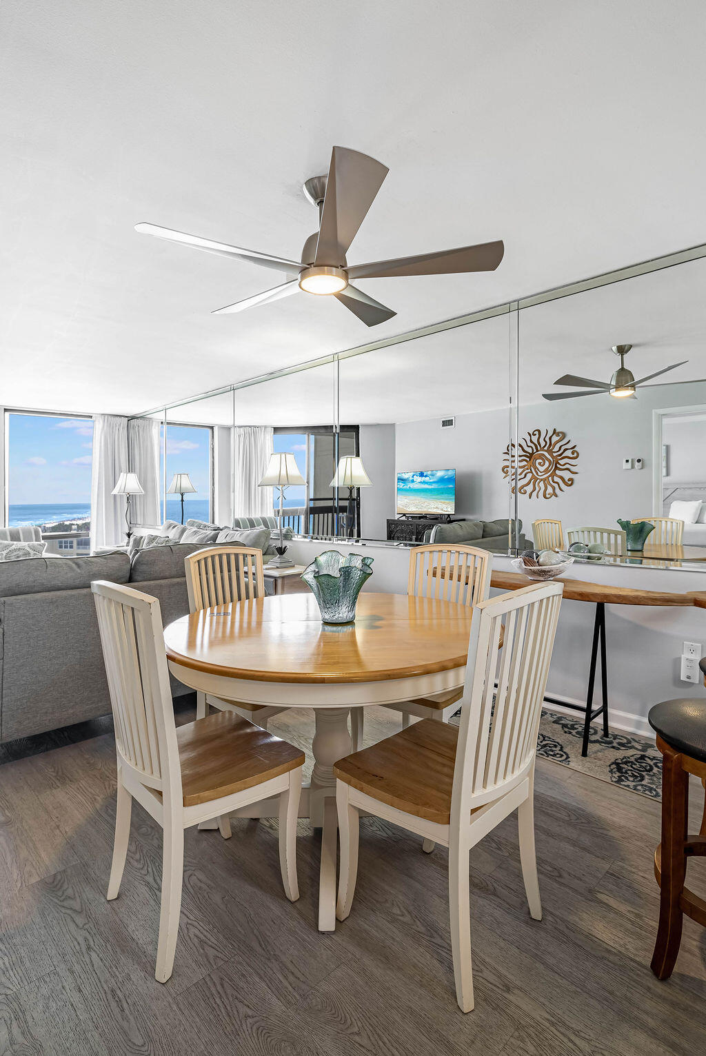 SUNDESTIN INTERNATIONAL CONDO - Residential