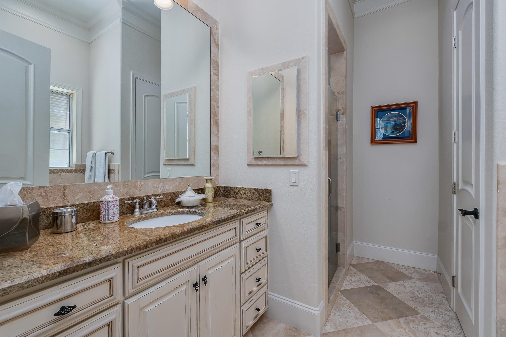 HOLIDAY SHORES ESTATES - Residential