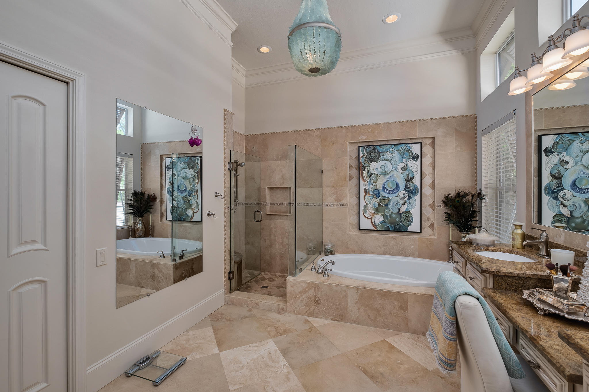 HOLIDAY SHORES ESTATES - Residential